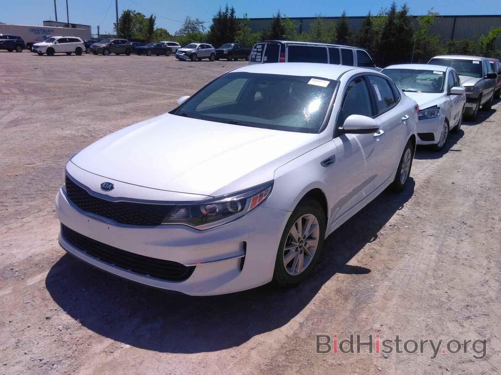 Photo 5XXGT4L30JG234710 - Kia Optima 2018