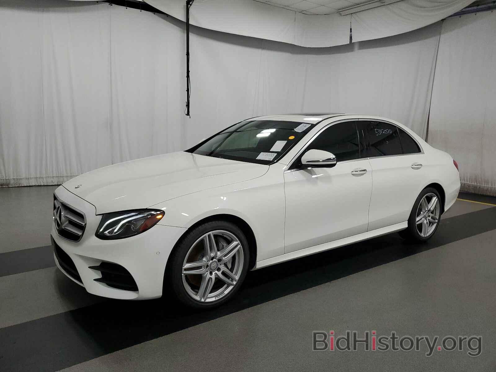 Photo WDDZF4KB4HA176430 - Mercedes-Benz E-Class 2017