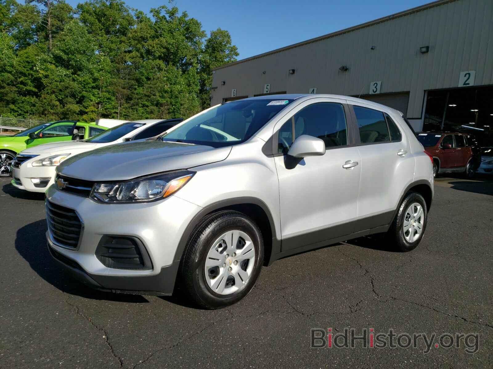 Photo 3GNCJKSB6HL197945 - Chevrolet Trax 2017