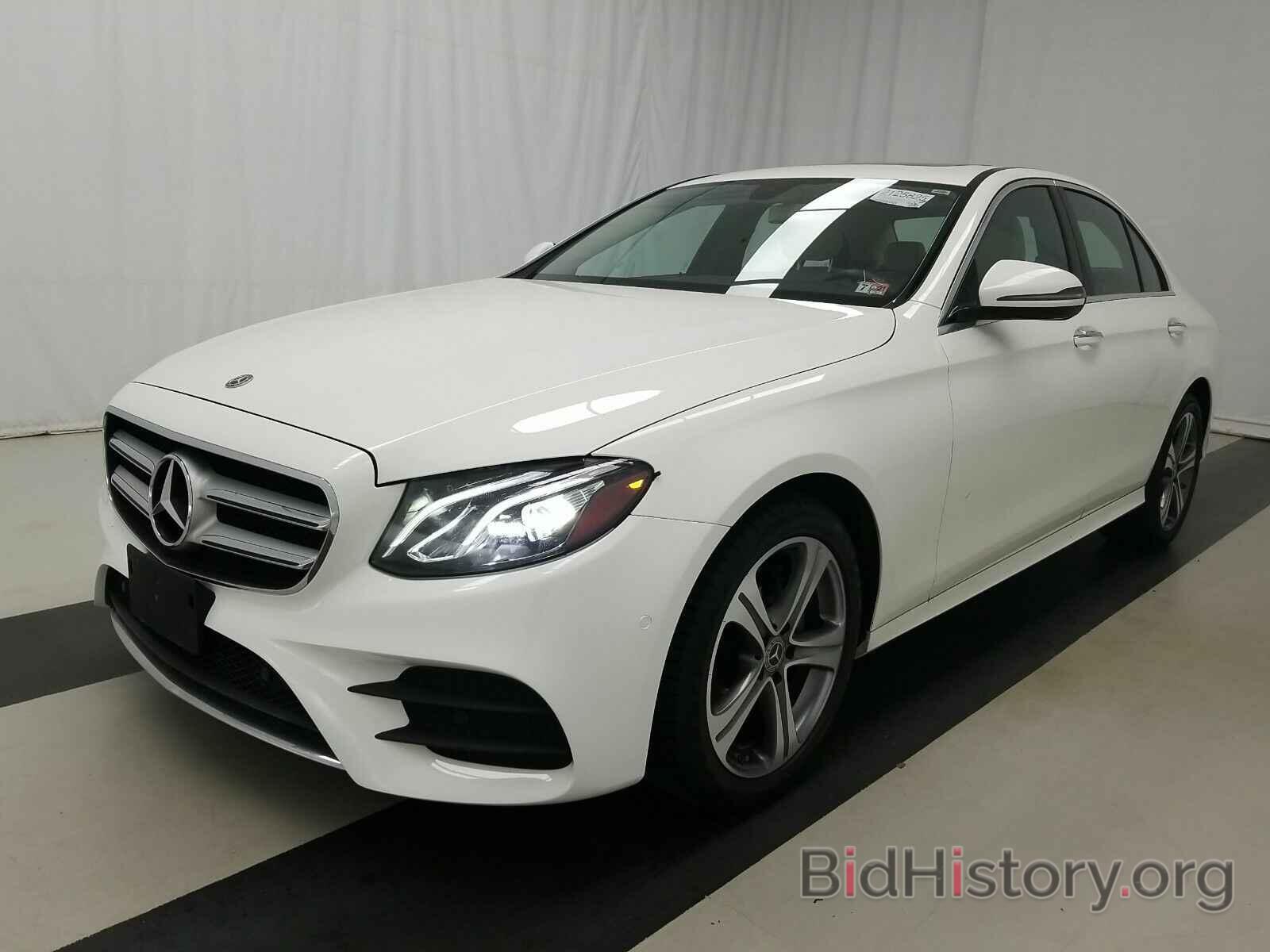 Photo WDDZF4KBXJA370367 - Mercedes-Benz E-Class 2018