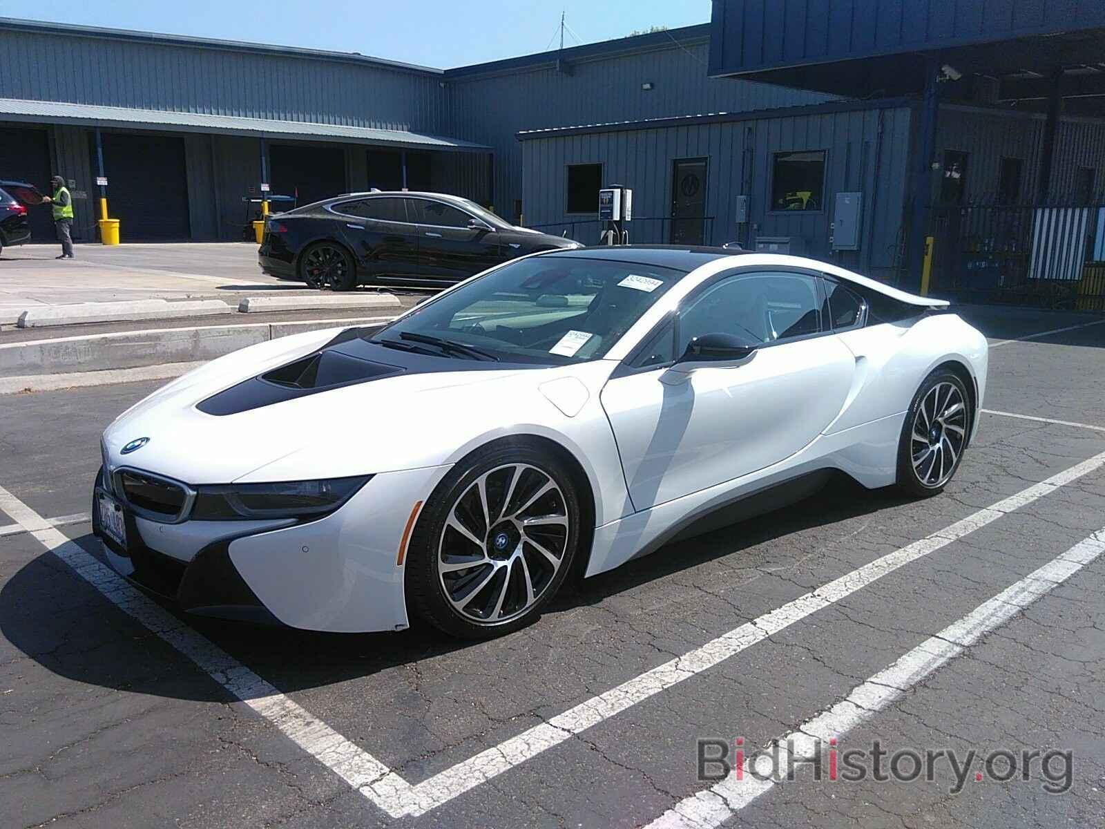 Фотография WBY2Z2C56FV392266 - BMW i8 2015