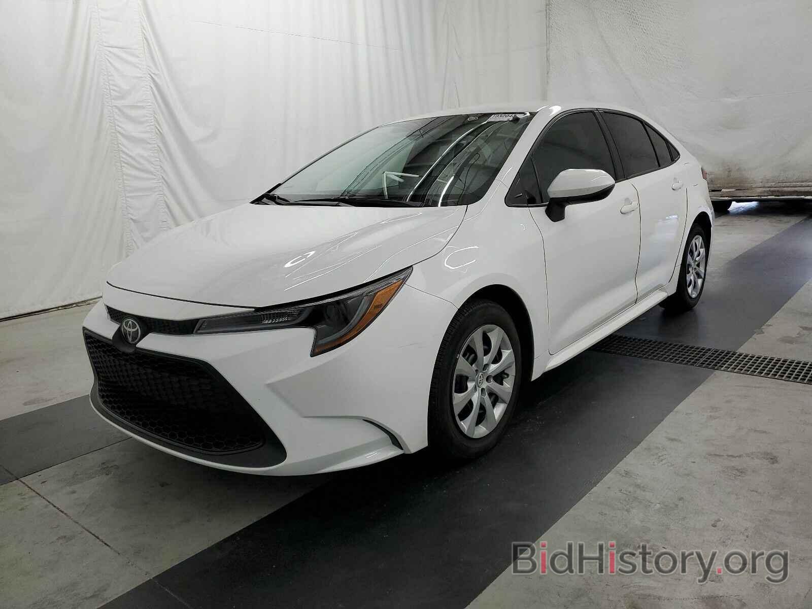 Photo 5YFEPRAE0LP111769 - Toyota Corolla LE 2020