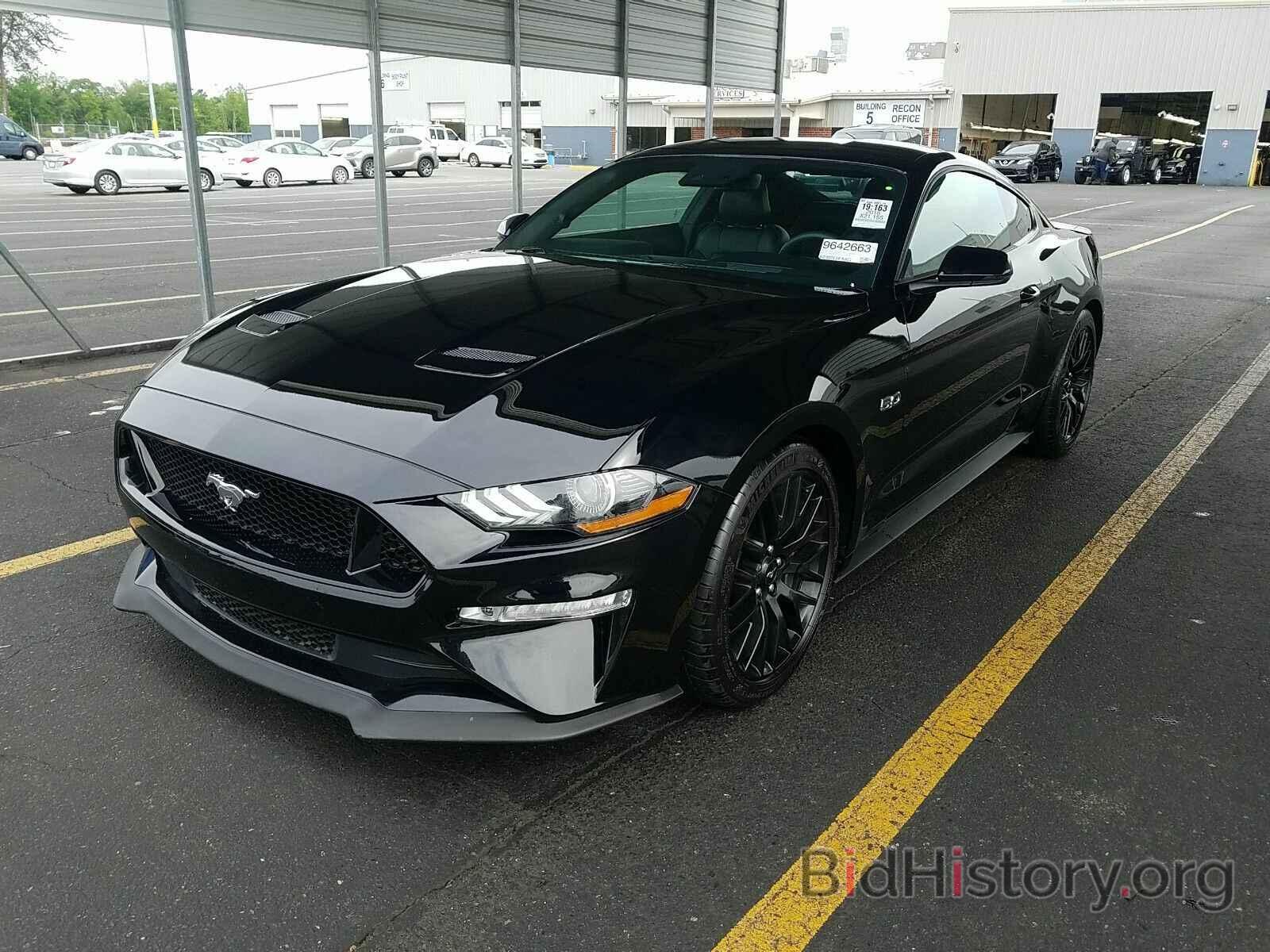 Photo 1FA6P8CF2J5101233 - Ford Mustang GT 2018