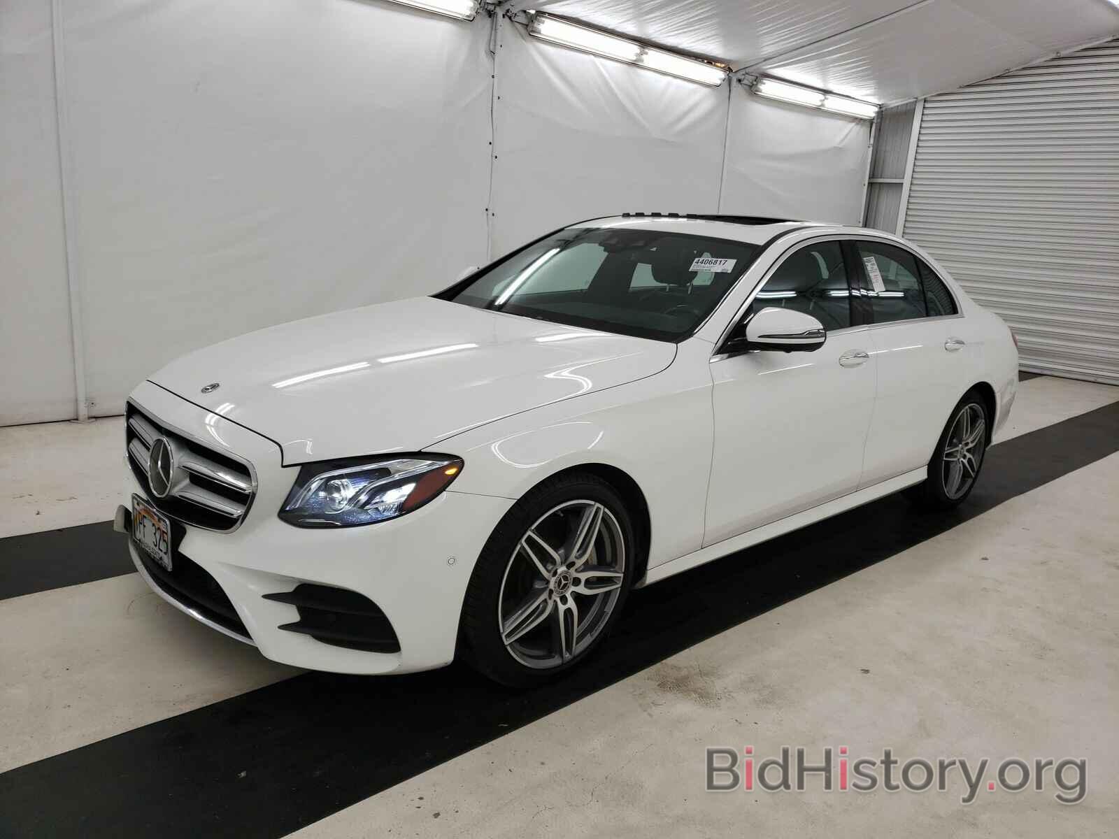 Photo WDDZF4KB6JA341531 - Mercedes-Benz E-Class 2018