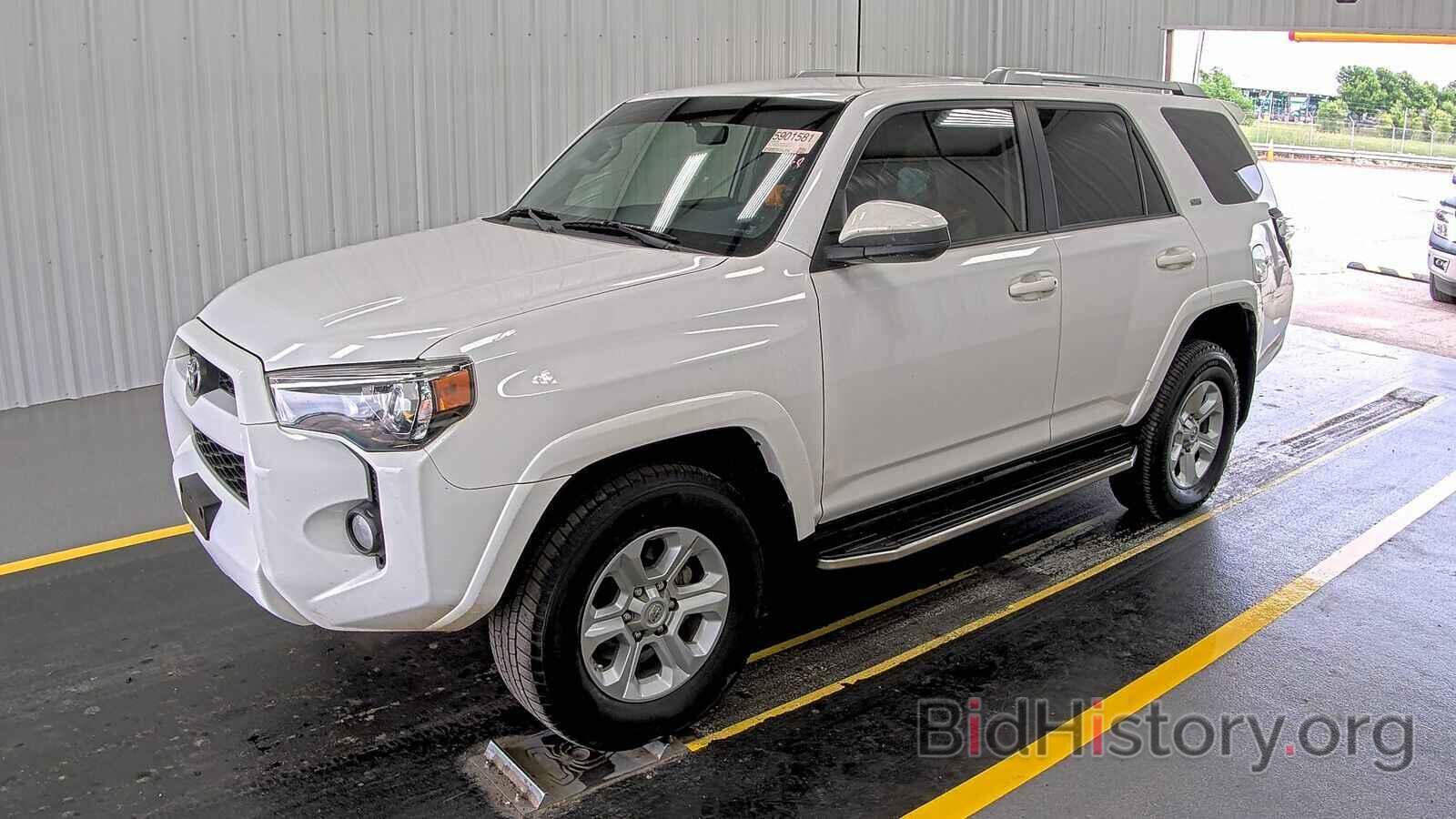 Фотография JTEBU5JR0J5566392 - Toyota 4Runner SR5 2018