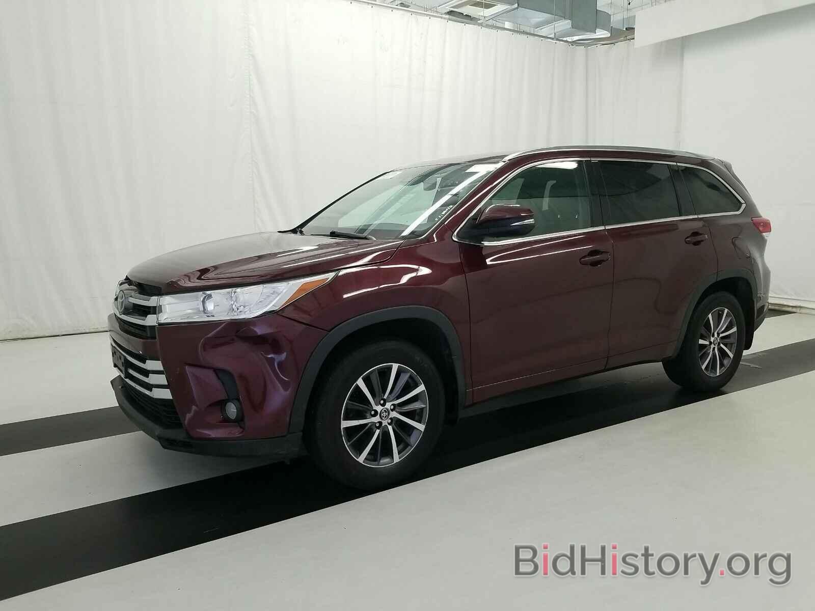 Photo 5TDJZRFH1HS390286 - Toyota Highlander 2017