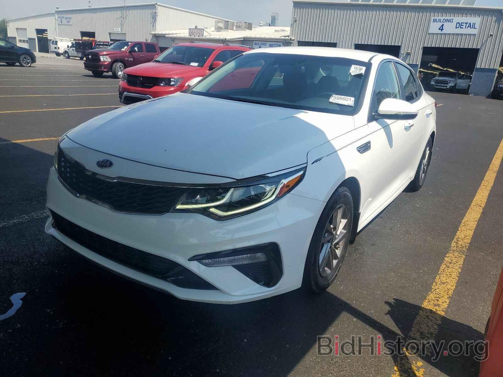 Photo 5XXGT4L39KG321040 - Kia Optima 2019