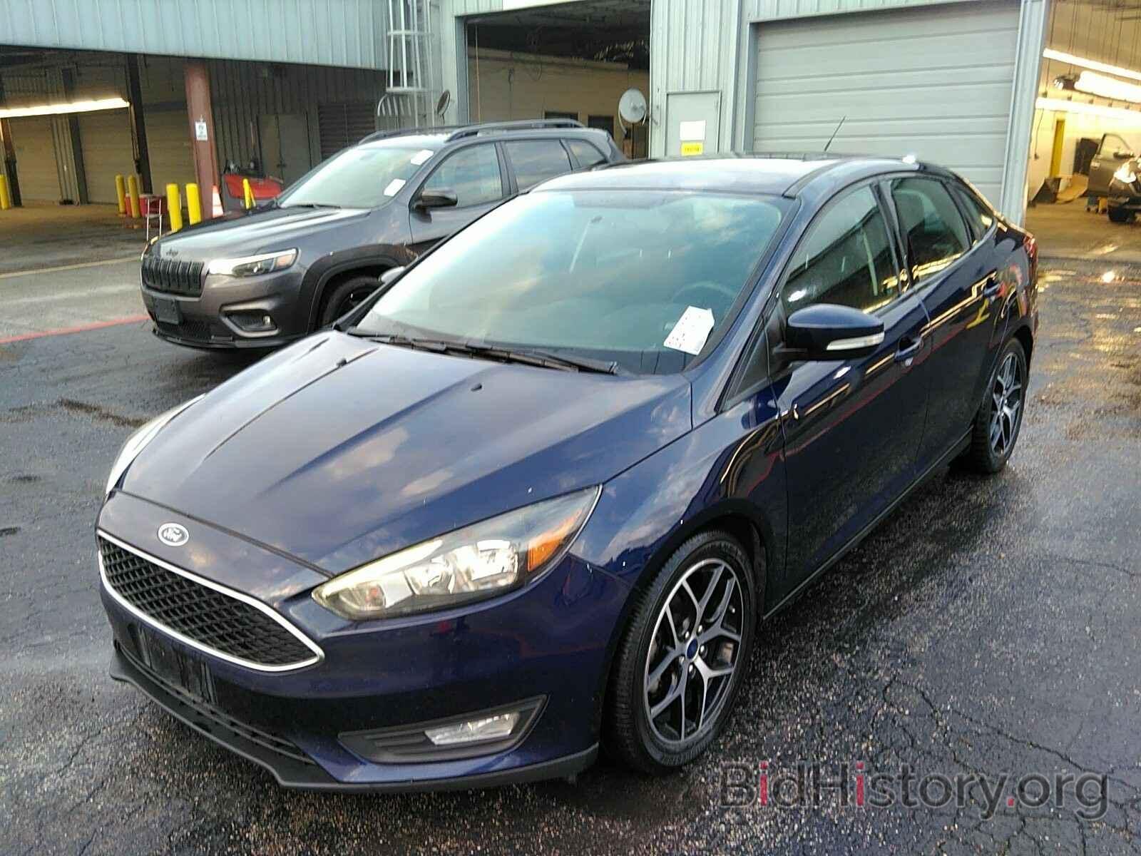 Photo 1FADP3H26HL263209 - Ford Focus 2017