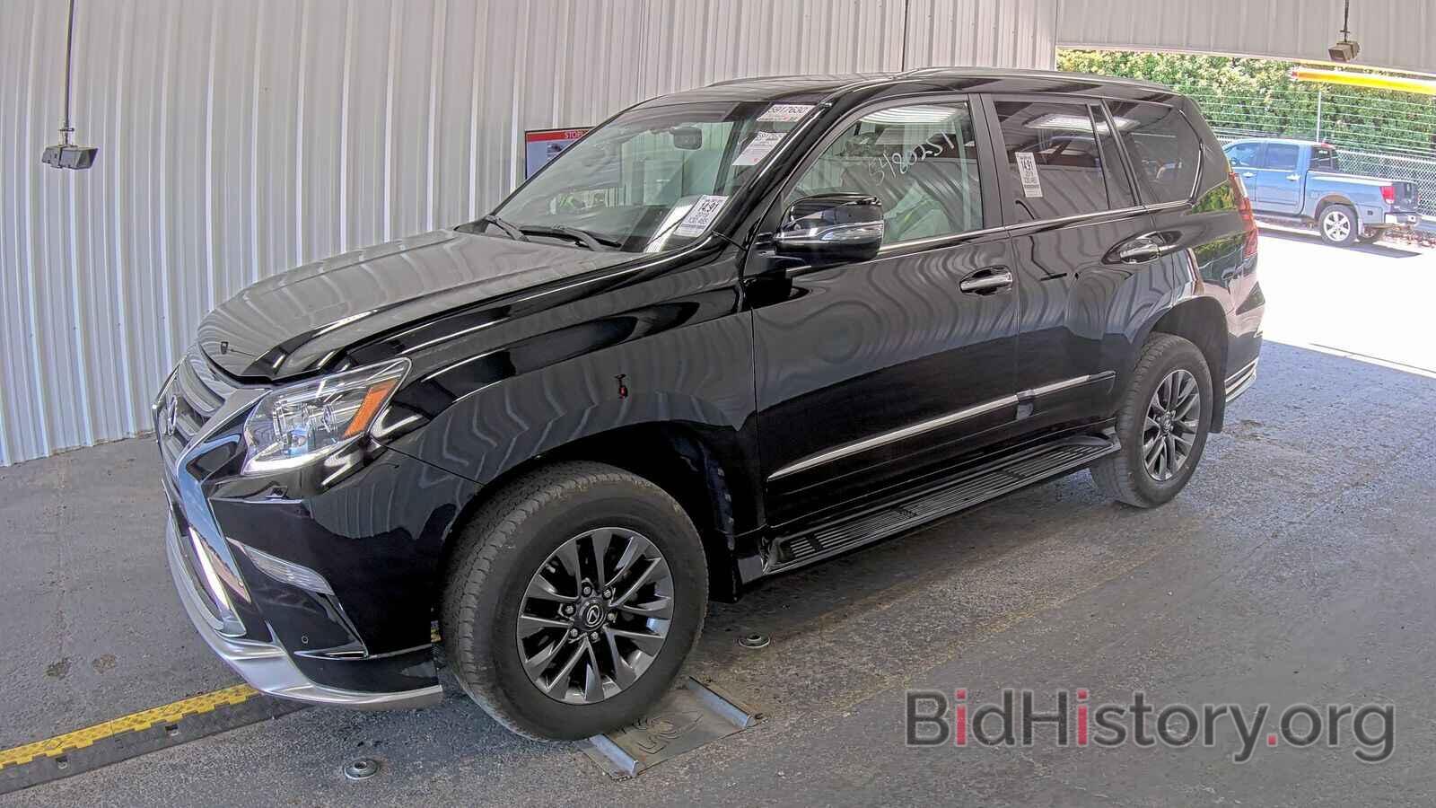 Photo JTJBM7FX9K5217818 - Lexus GX GX 2019