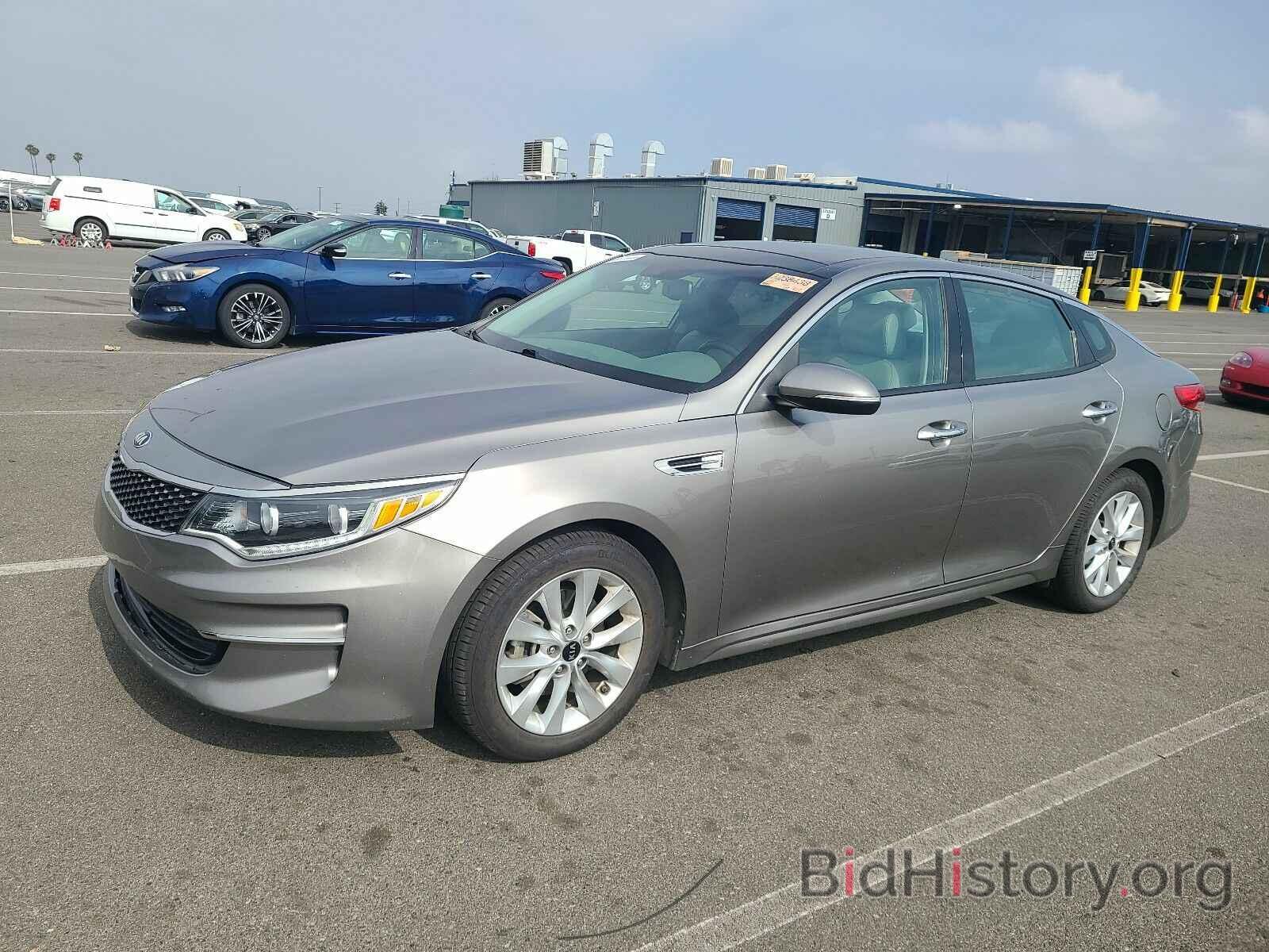 Photo 5XXGU4L38GG055272 - Kia Optima 2016