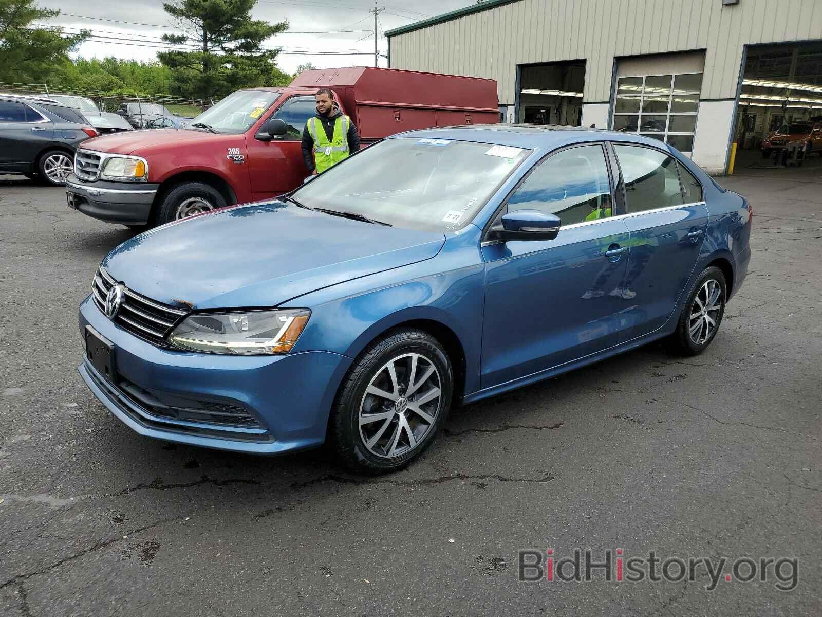 Фотография 3VWDB7AJ0HM387408 - Volkswagen Jetta 2017