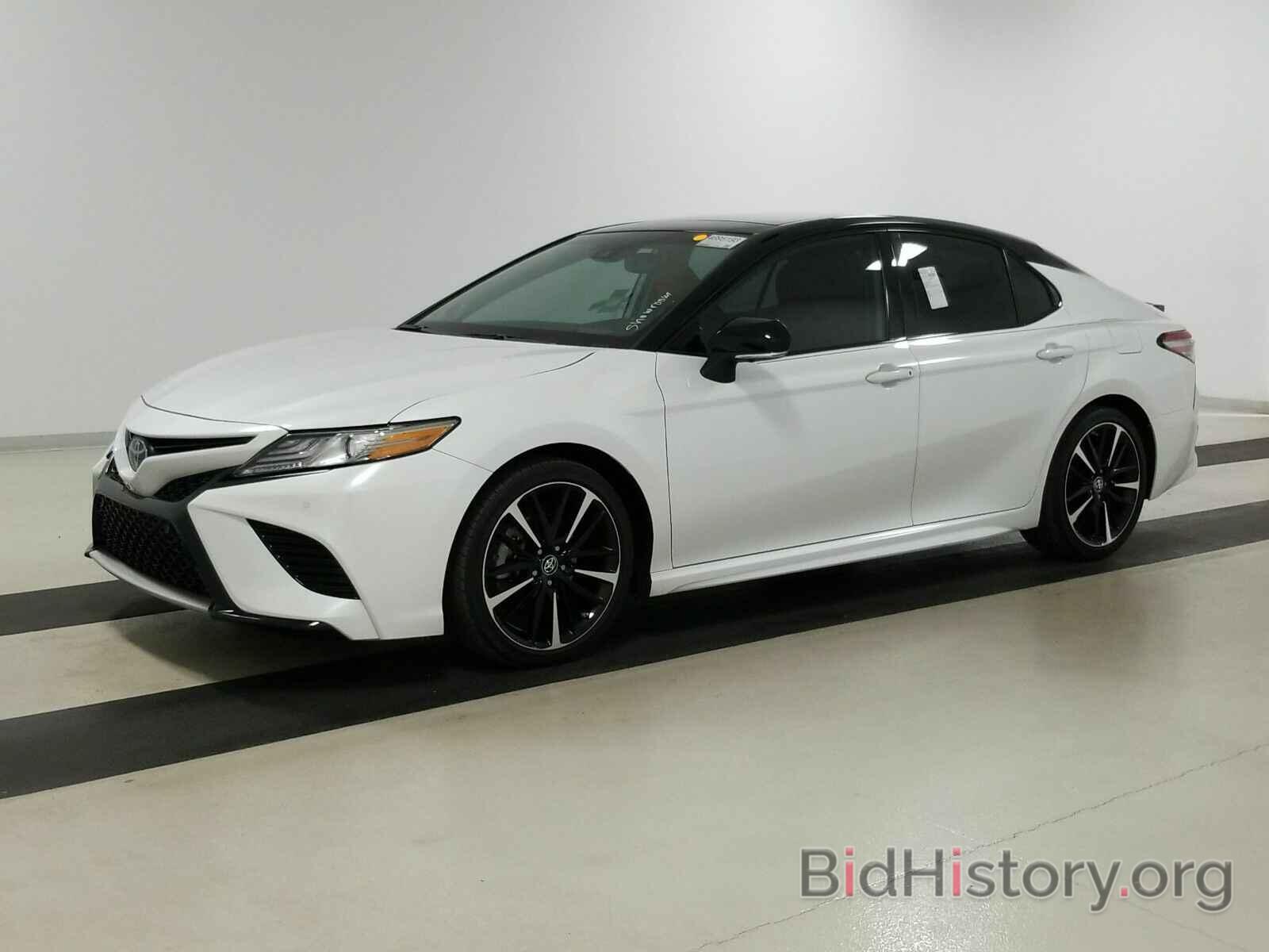 Photo 4T1B61HK9KU189015 - Toyota Camry 2019