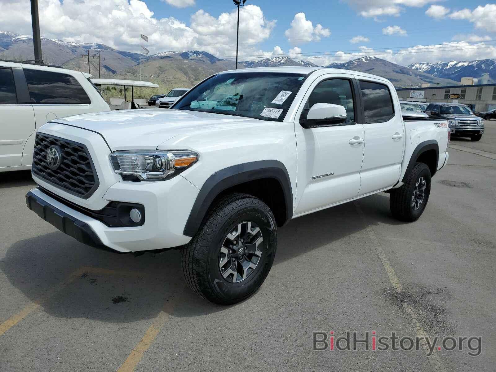 Фотография 5TFCZ5AN8LX225630 - Toyota Tacoma 4WD 2020