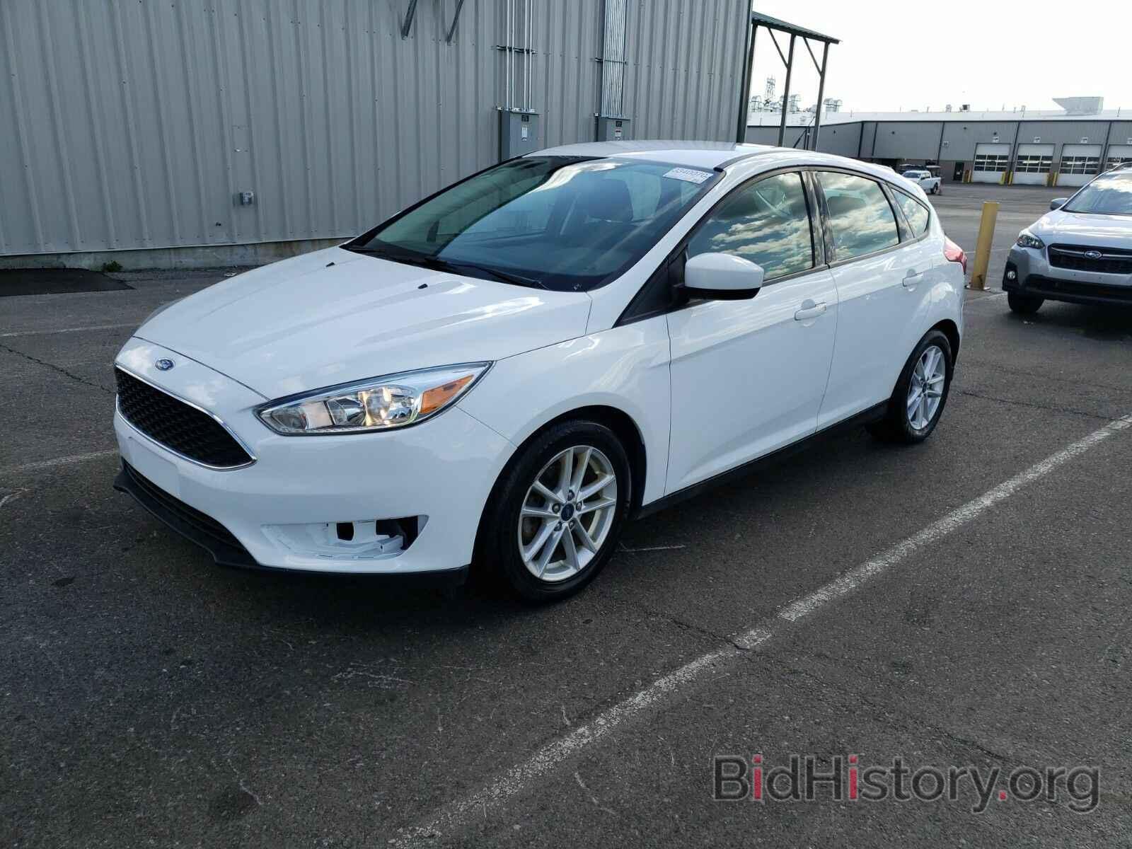 Фотография 1FADP3K27JL324632 - Ford Focus SE 2018