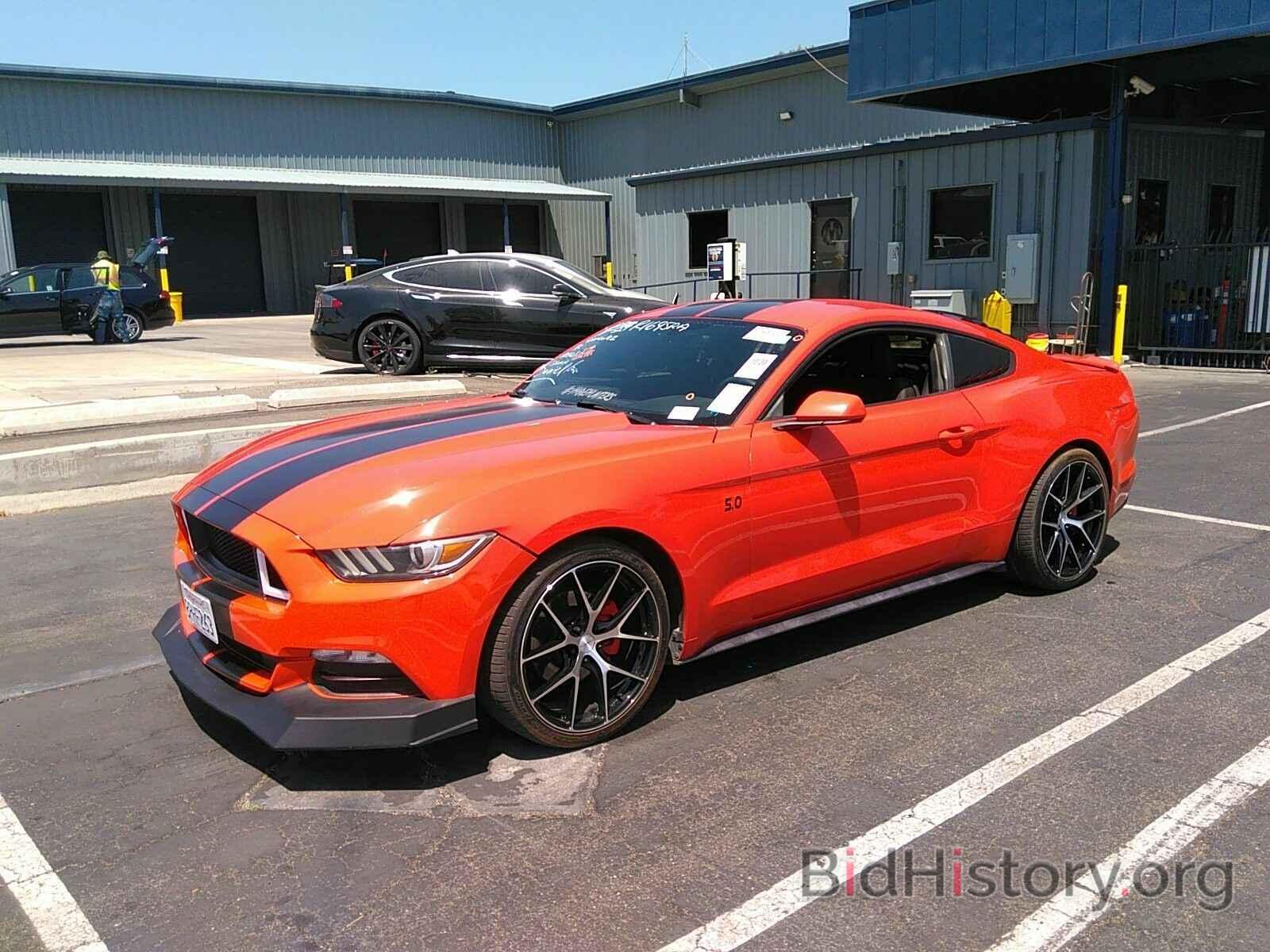 Photo 1FA6P8AM3F5419483 - Ford Mustang 2015