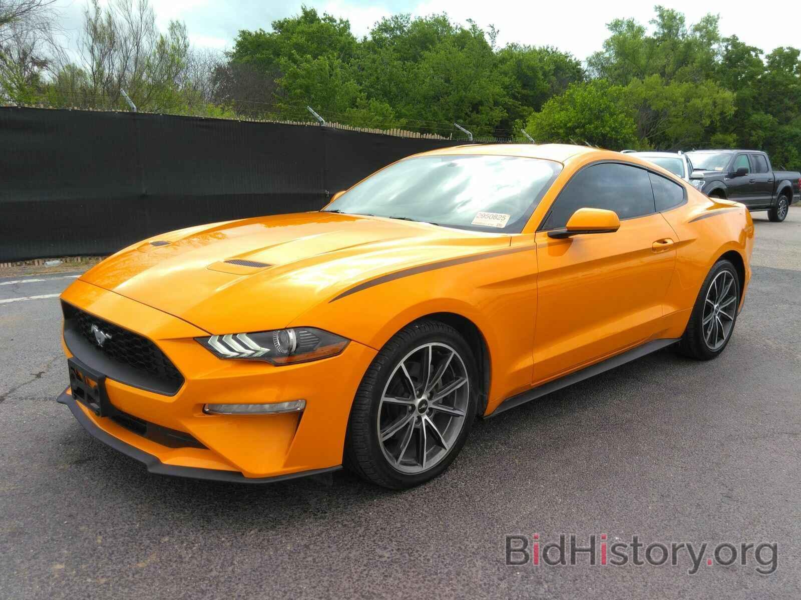 Photo 1FA6P8TH8J5114117 - Ford Mustang 2018