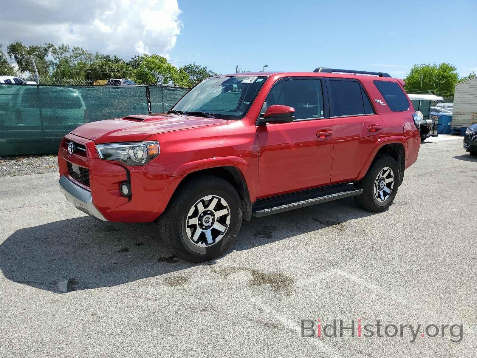 Фотография JTEBU5JR7L5745127 - Toyota 4Runner 2020