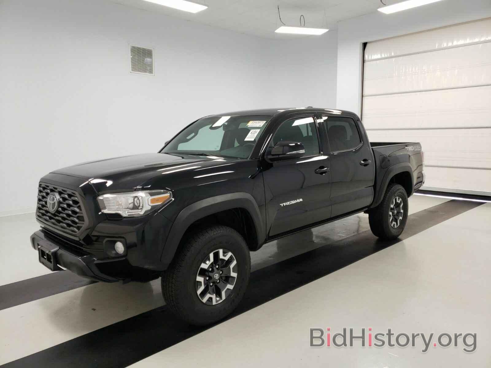 Photo 5TFCZ5AN6LX221690 - Toyota Tacoma 4WD 2020