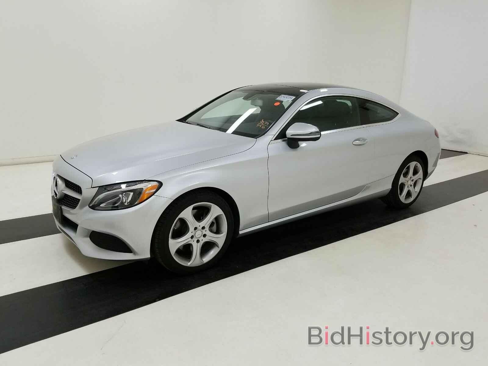 Photo WDDWJ4JB3HF337808 - Mercedes-Benz C-Class 2017