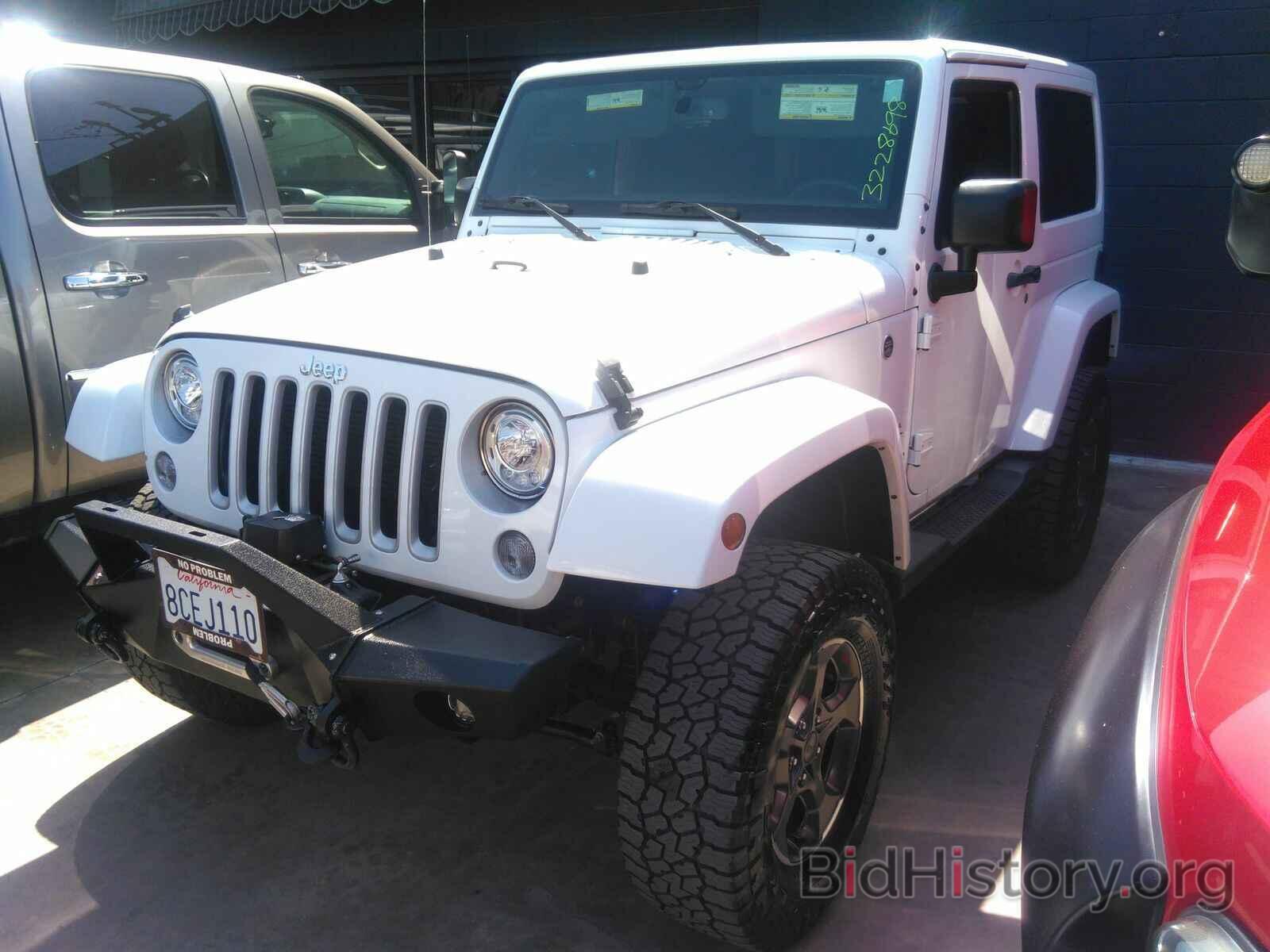 Photo 1C4GJWBG9HL755747 - Jeep Wrangler 2017