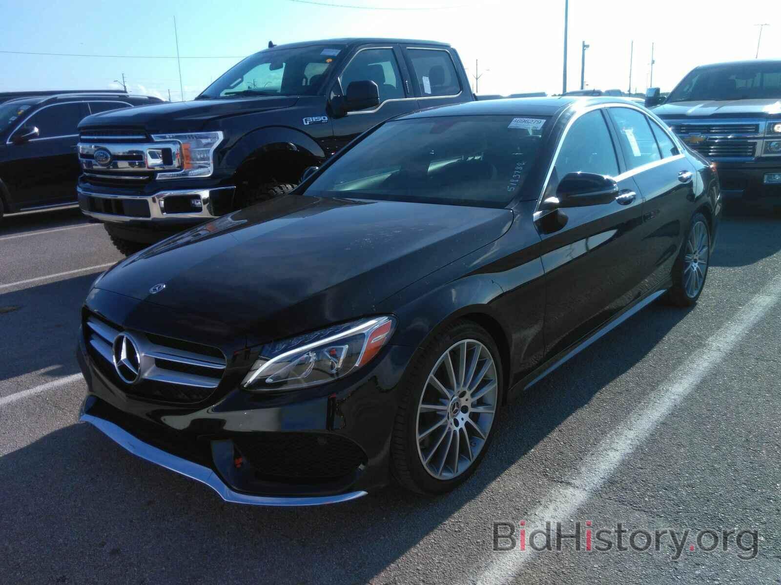 Photo 55SWF4JB6JU269458 - Mercedes-Benz C-Class 2018