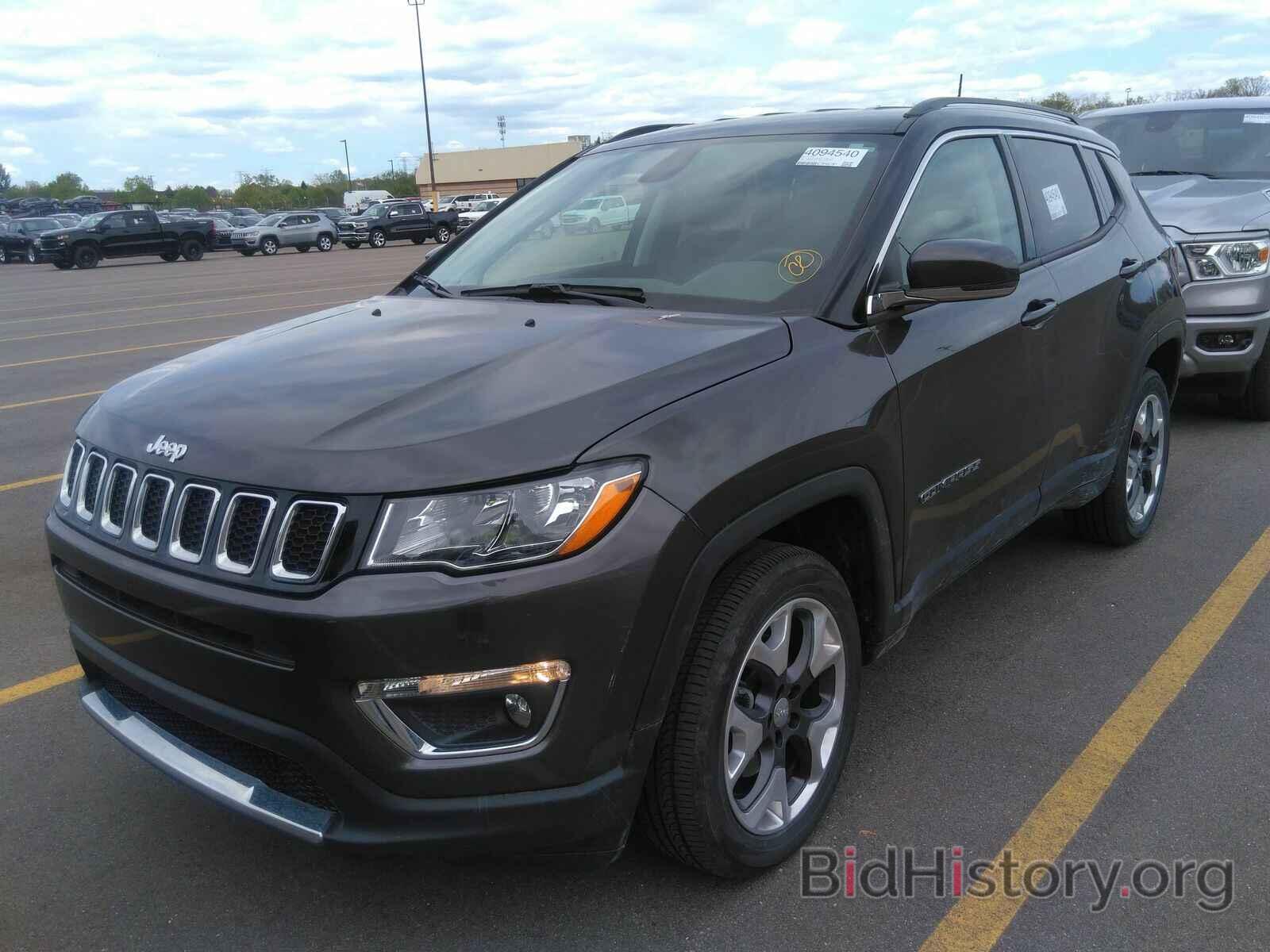 Photo 3C4NJDCB6JT373927 - Jeep Compass 2018