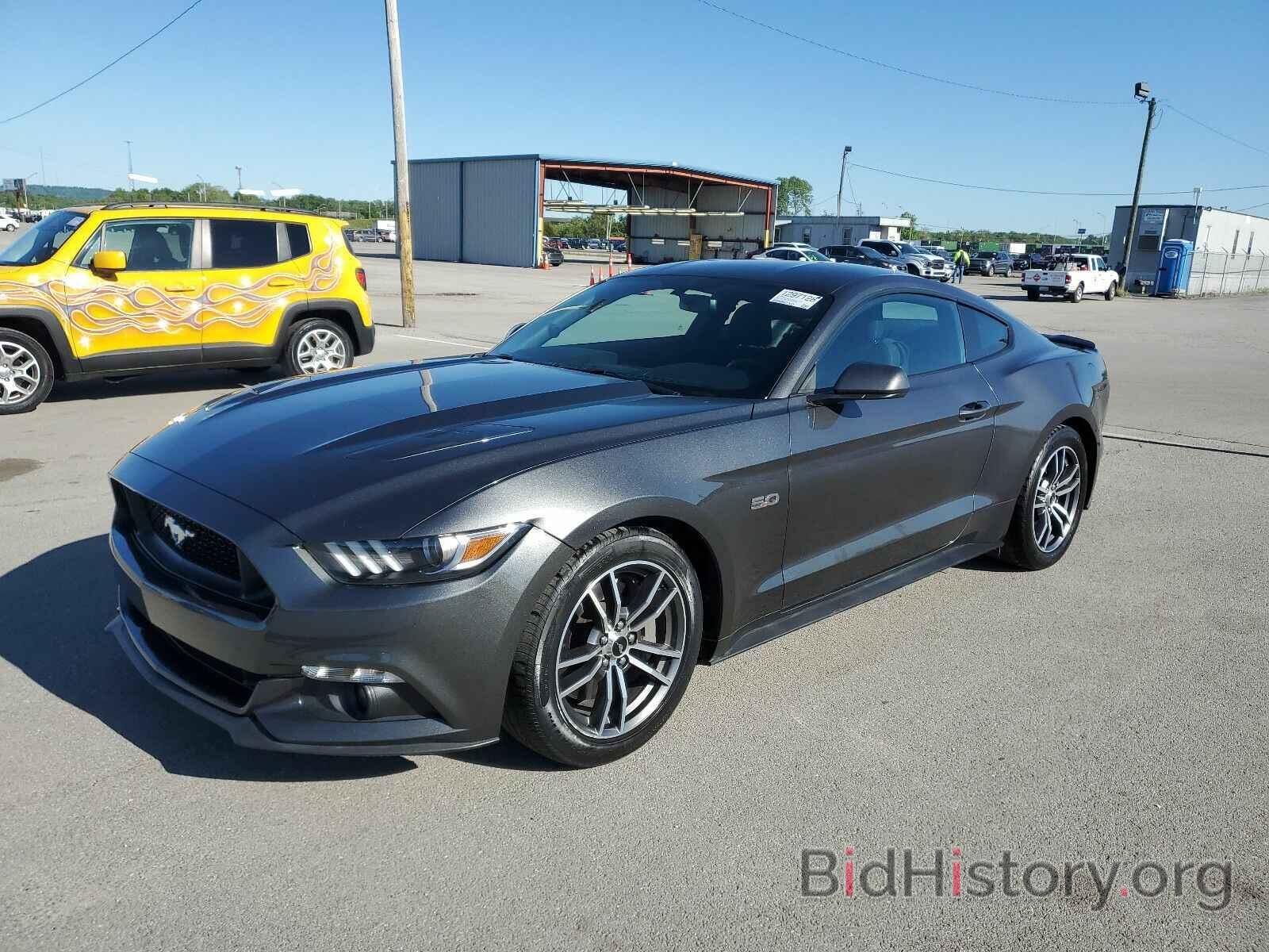 Photo 1FA6P8CF0H5335686 - Ford Mustang GT 2017