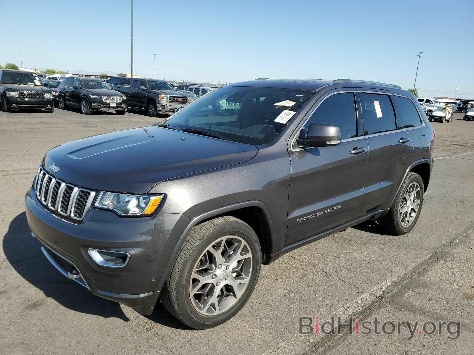 Фотография 1C4RJEBG6JC253111 - Jeep Grand Cherokee 2018