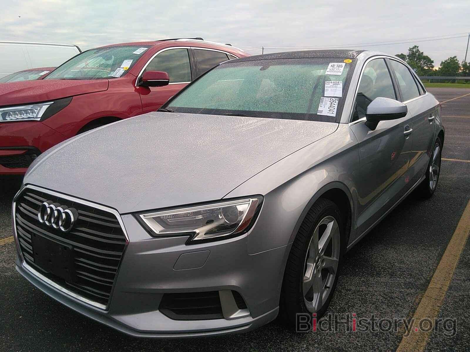 Photo WAUAUGFF0K1024595 - Audi A3 Sedan 2019