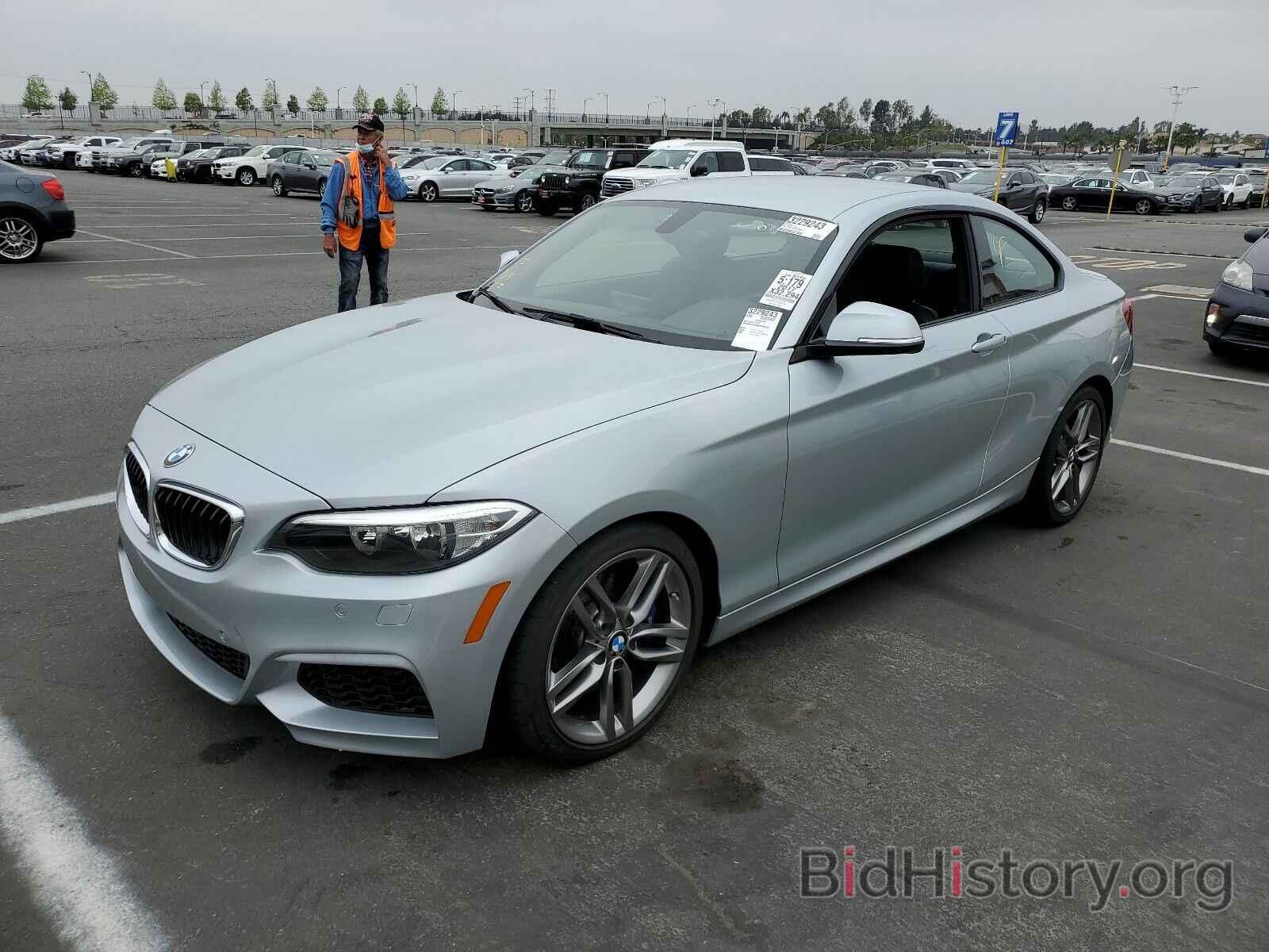 Photo WBA2F9C56HV664107 - BMW 2 Series 2017