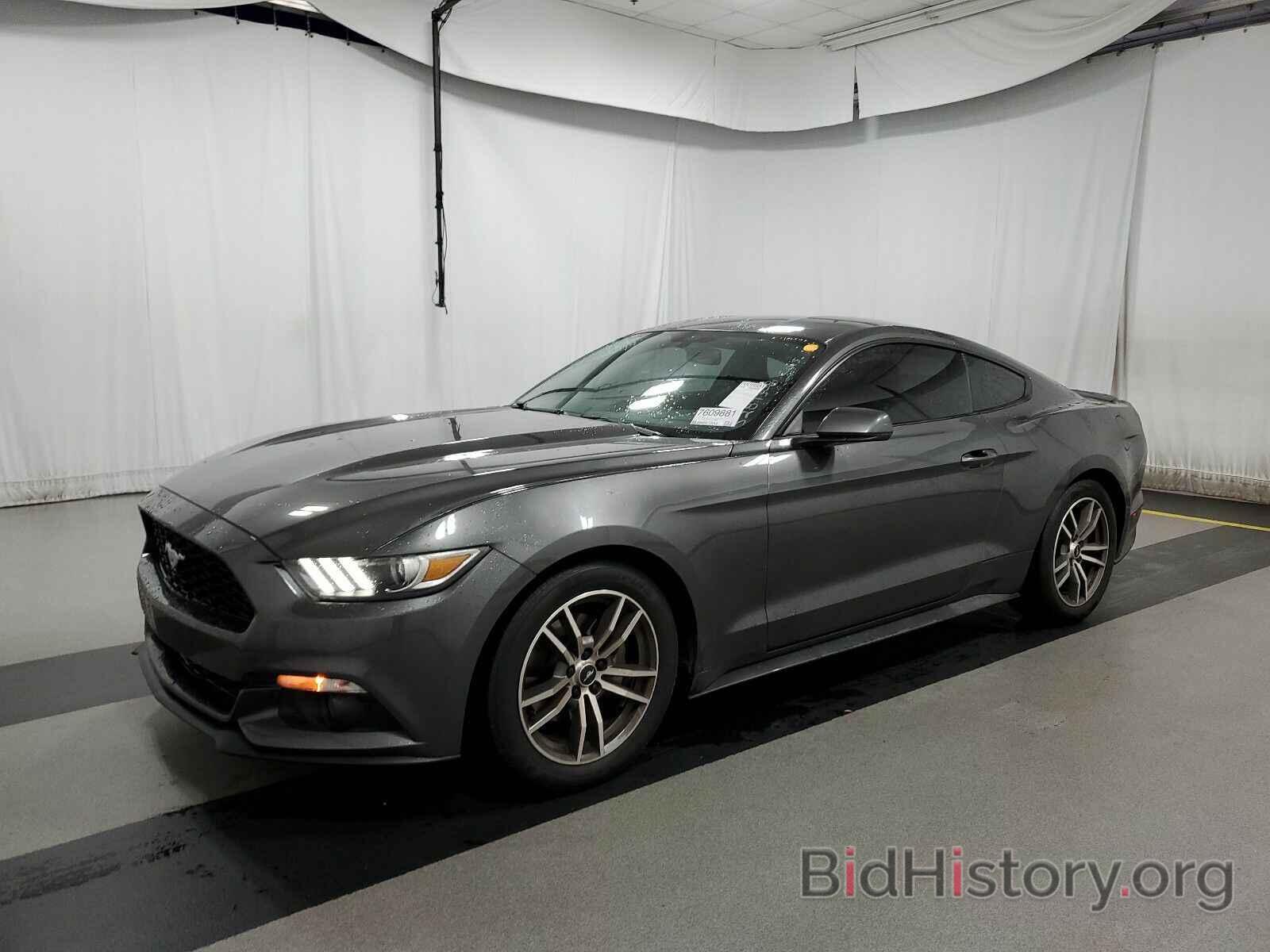 Photo 1FA6P8TH6F5352846 - Ford Mustang 2015