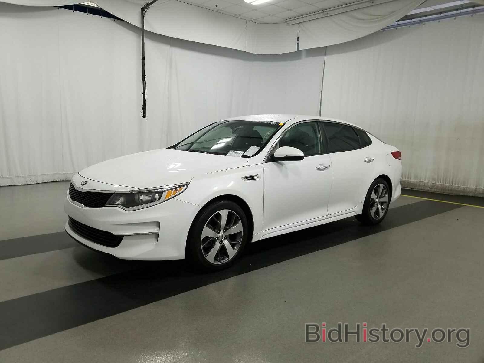 Photo 5XXGT4L3XGG084338 - Kia Optima 2016