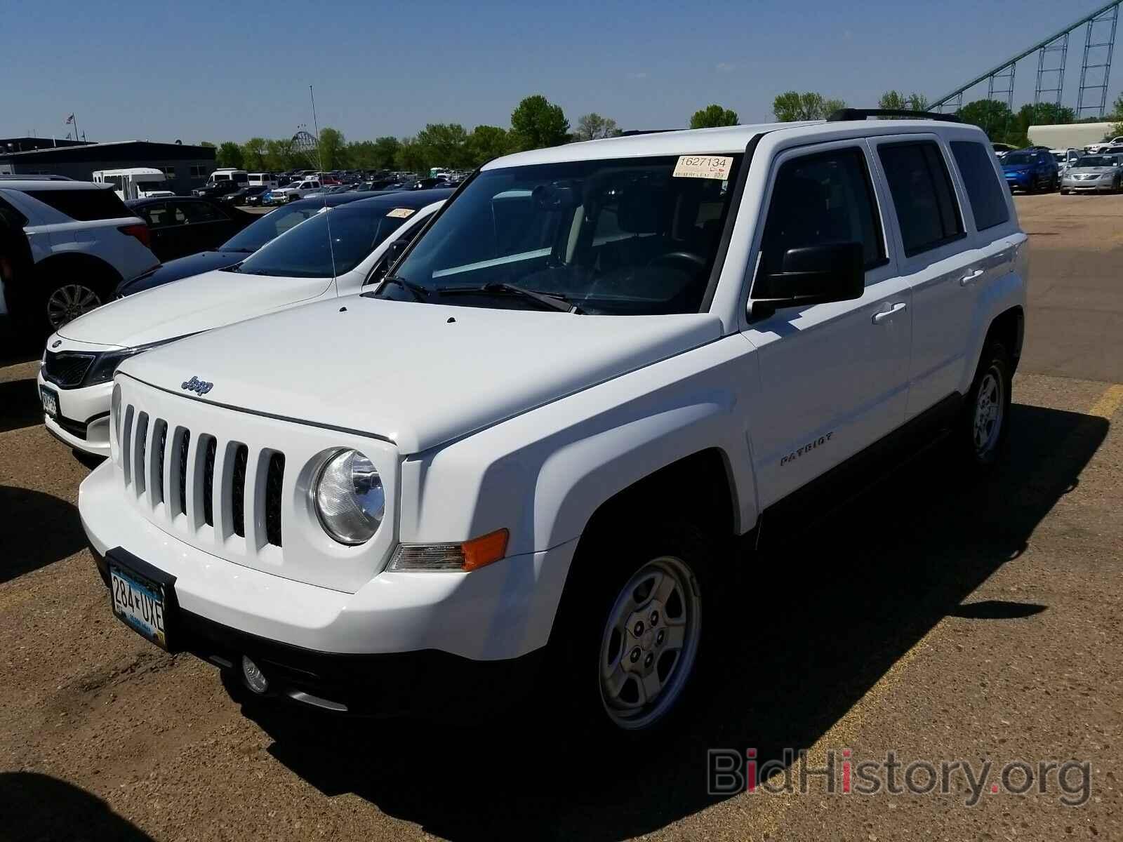 Фотография 1C4NJRBBXGD695015 - Jeep Patriot 2016