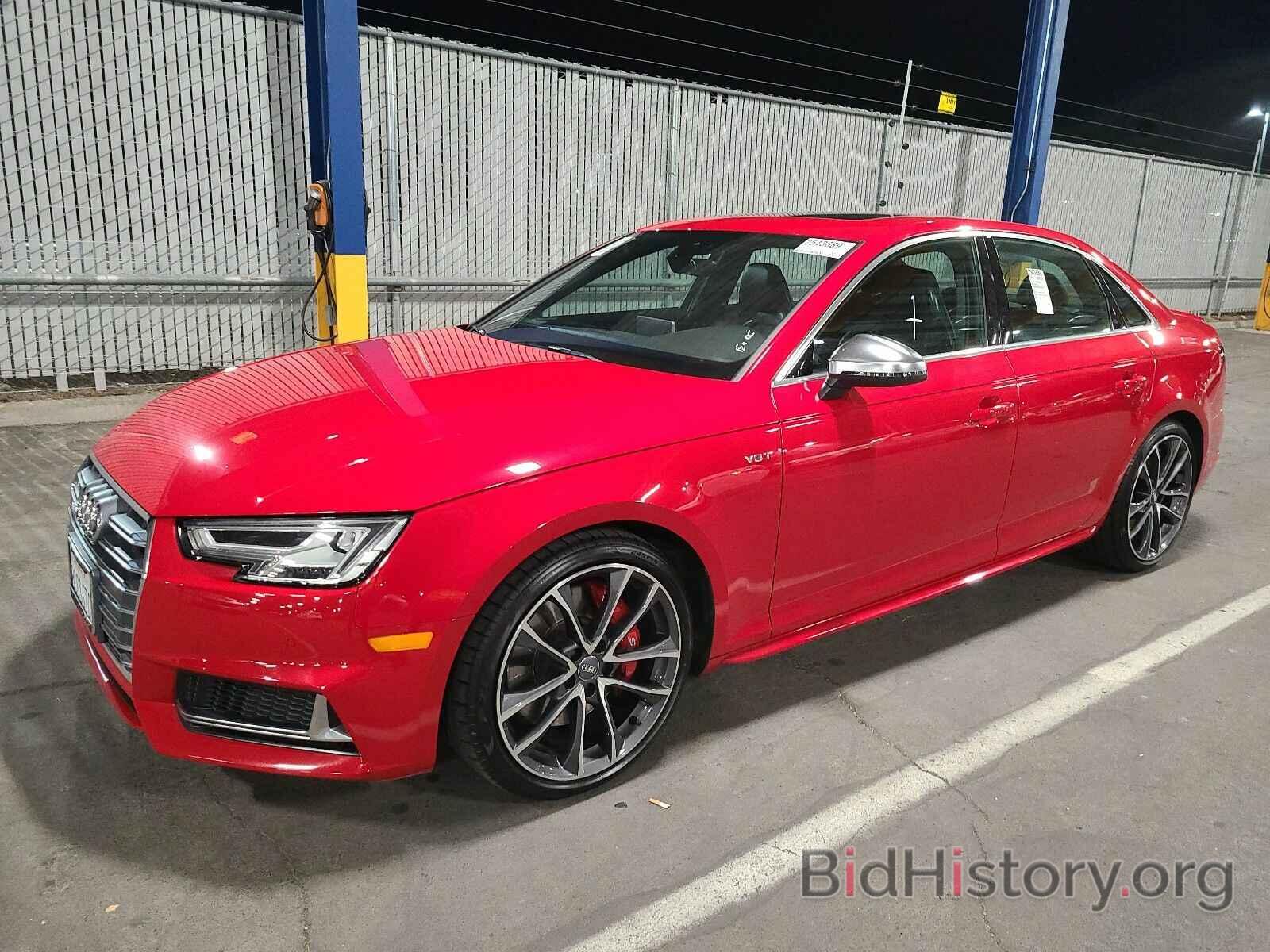 Photo WAUB4AF43JA045651 - Audi S4 2018