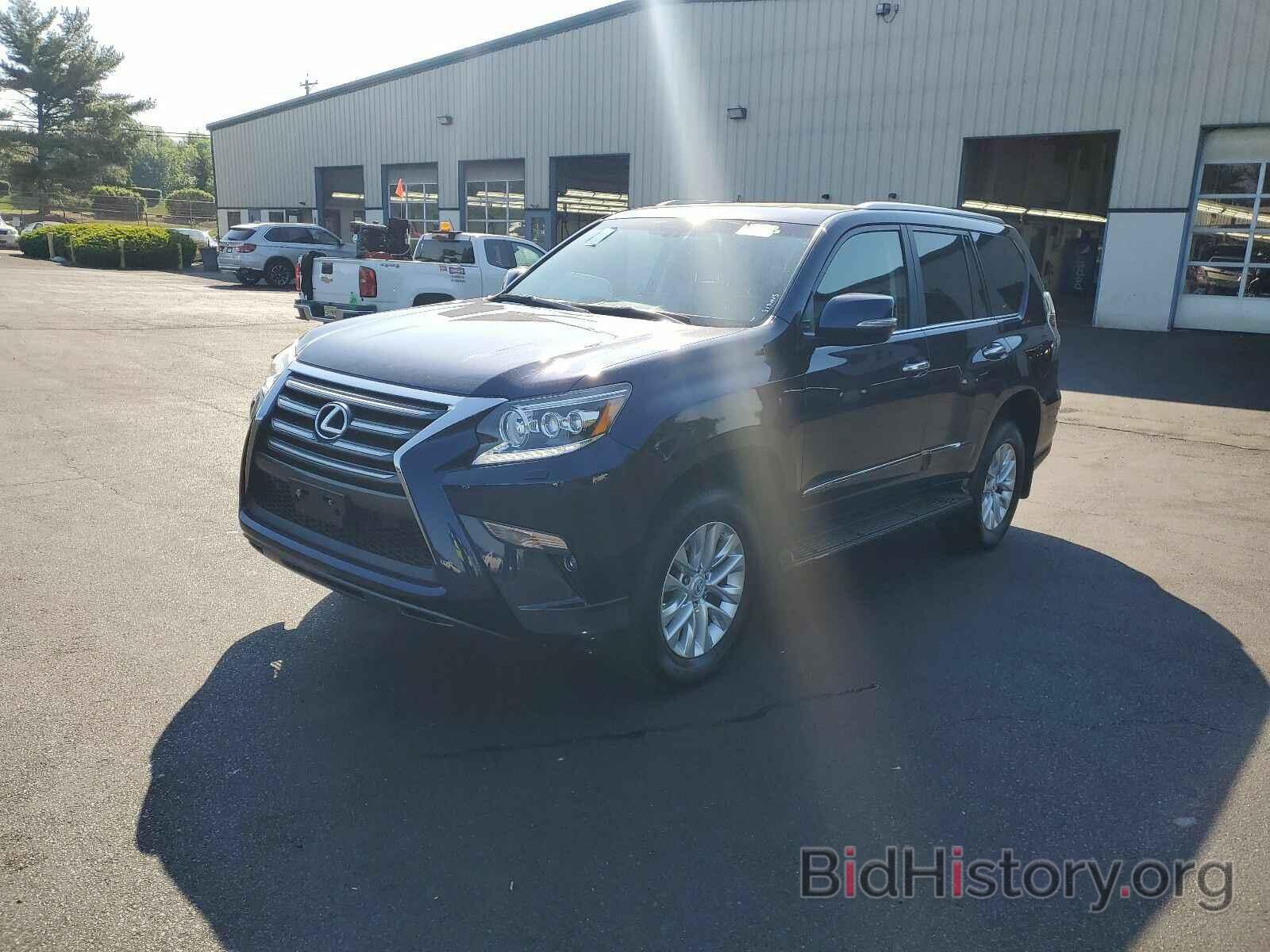 Photo JTJBM7FX0J5201943 - Lexus GX GX 2018