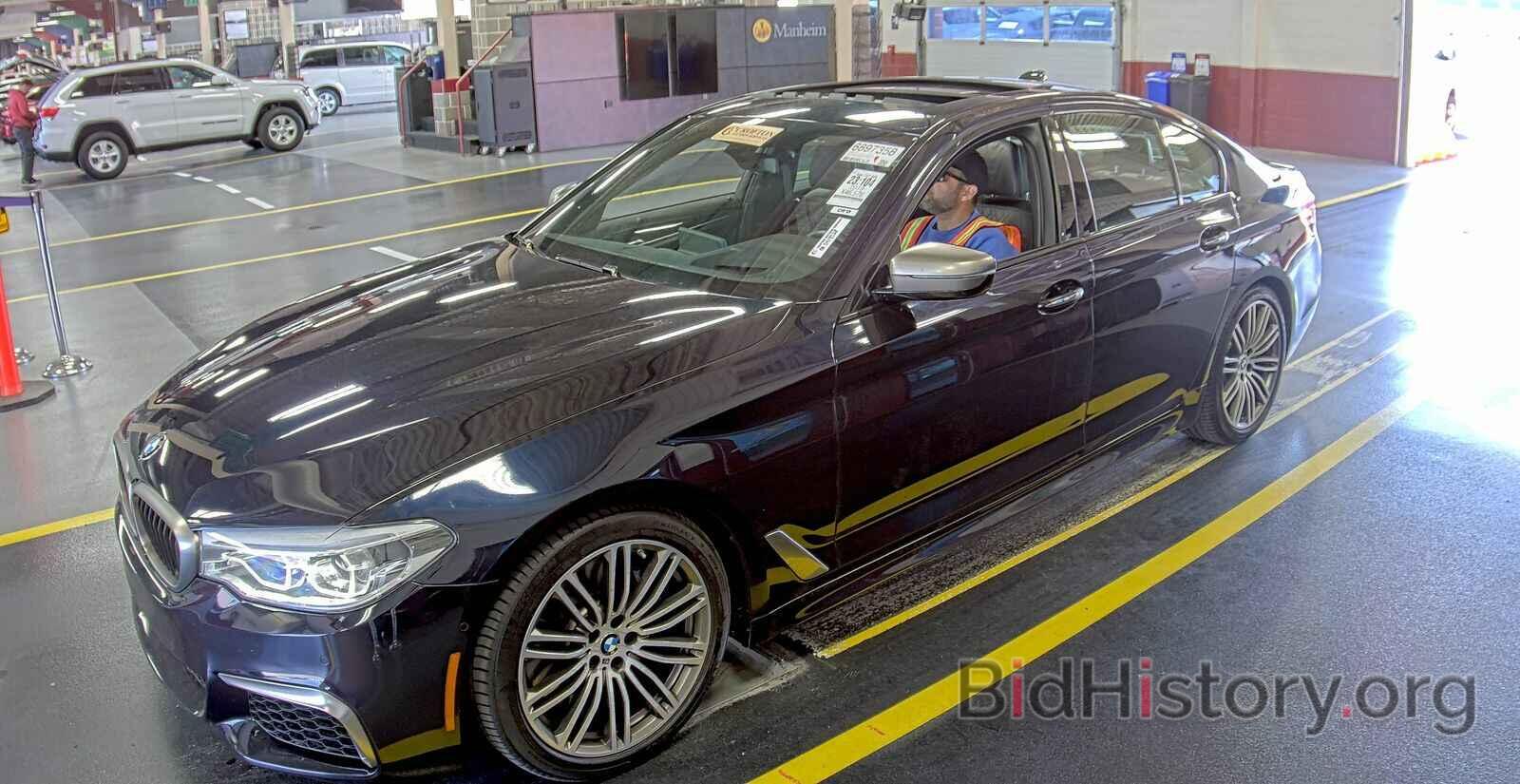 Photo WBAJB9C57JG464015 - BMW 5 Series 2018