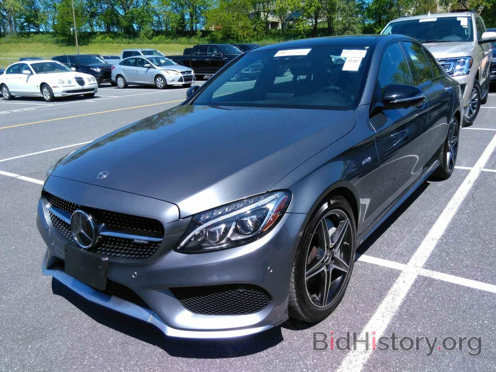 Photo 55SWF6EB9JU243622 - Mercedes-Benz C-Class 2018