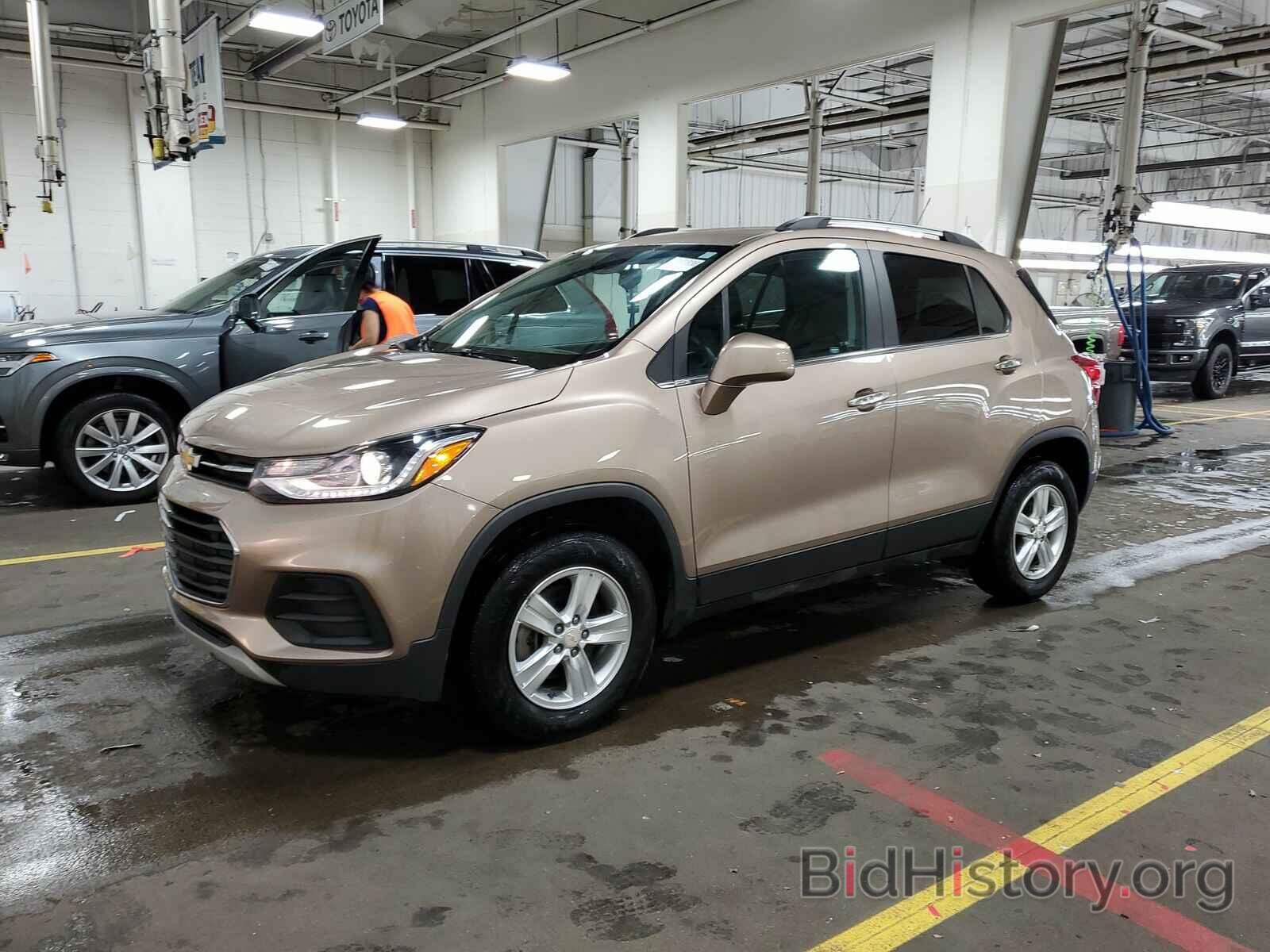 Photo 3GNCJPSB5JL261797 - Chevrolet Trax 2018