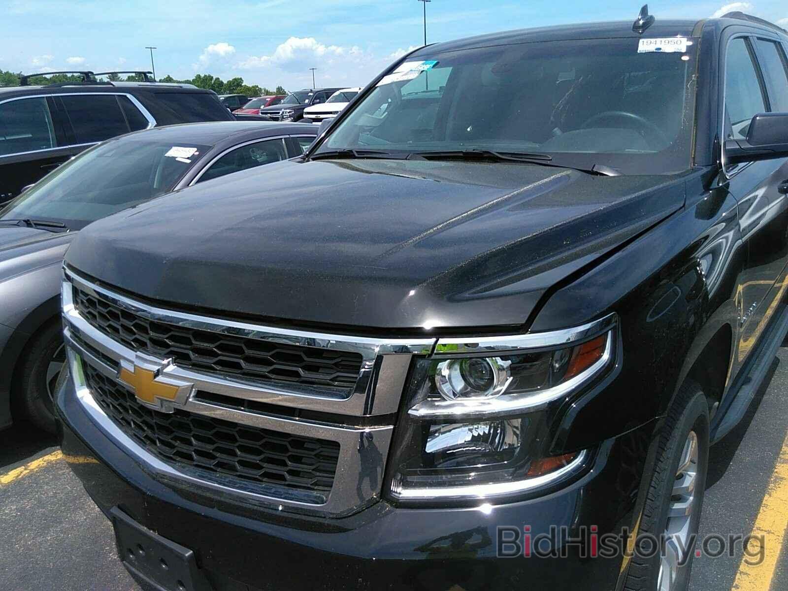 Photo 1GNSKAKC1KR284342 - Chevrolet Tahoe 2019