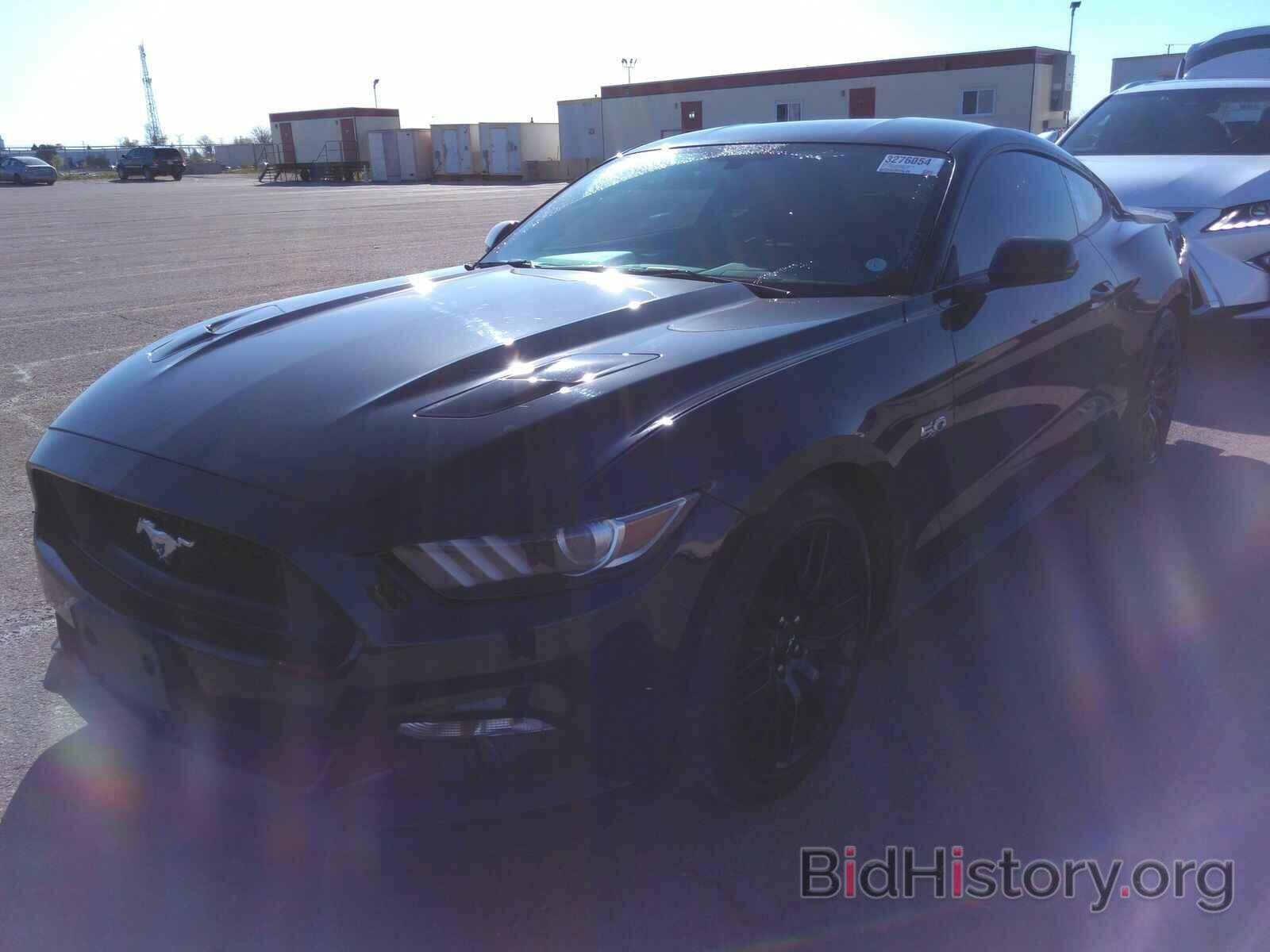 Photo 1FA6P8CF6F5307131 - Ford Mustang 2015