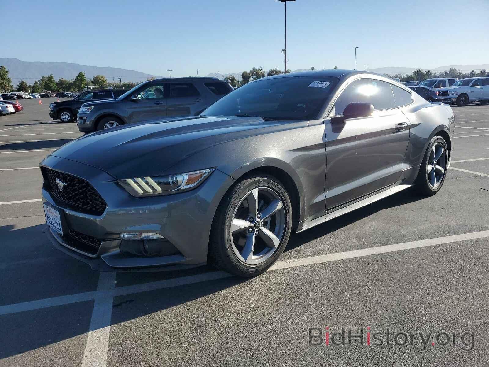 Photo 1FA6P8TH3G5284233 - Ford Mustang 2016