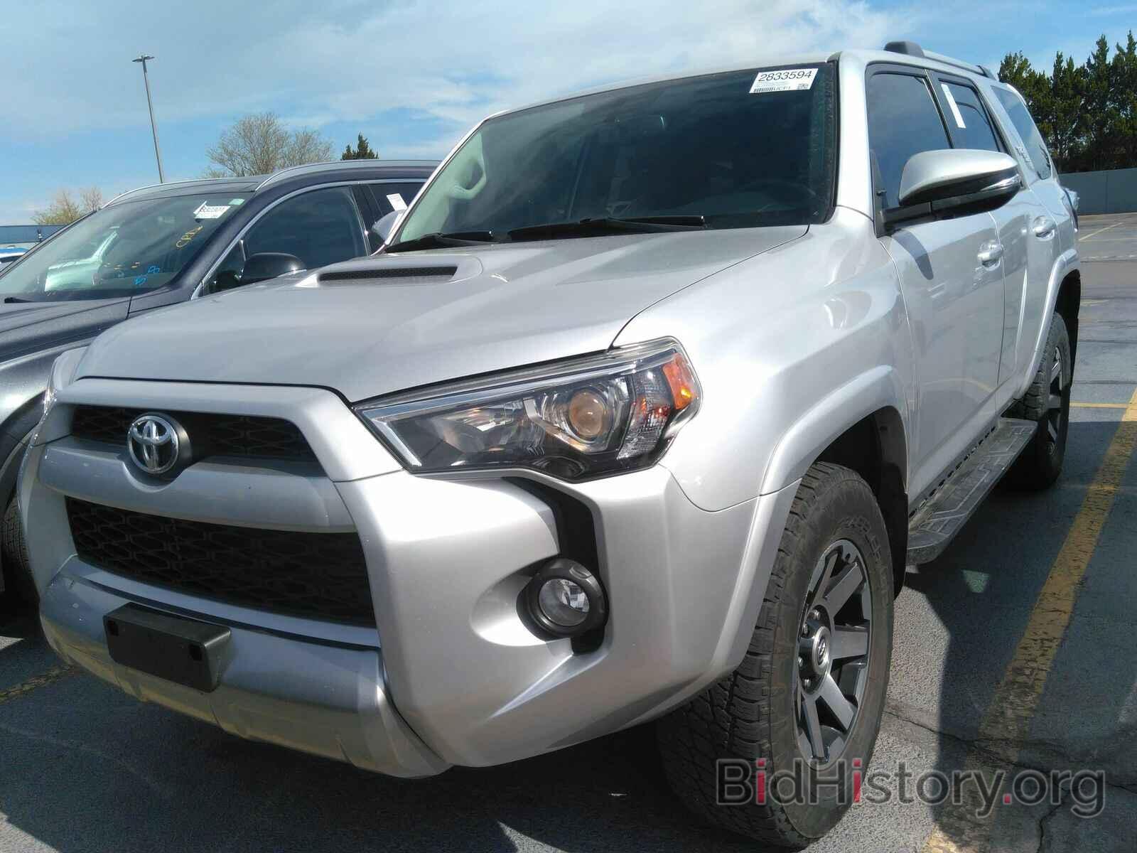 Photo JTEBU5JR2H5443509 - Toyota 4Runner 2017