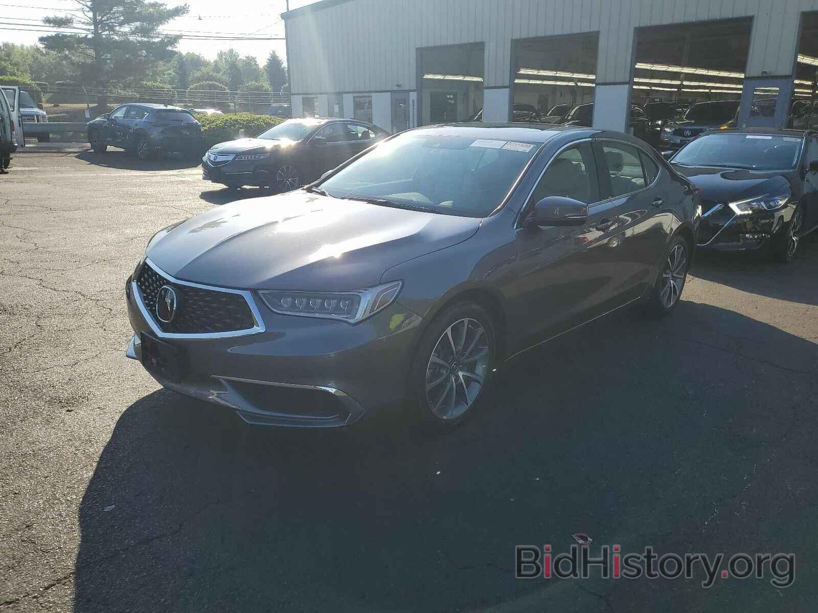 Photo 19UUB2F31KA001570 - Acura TLX 2019