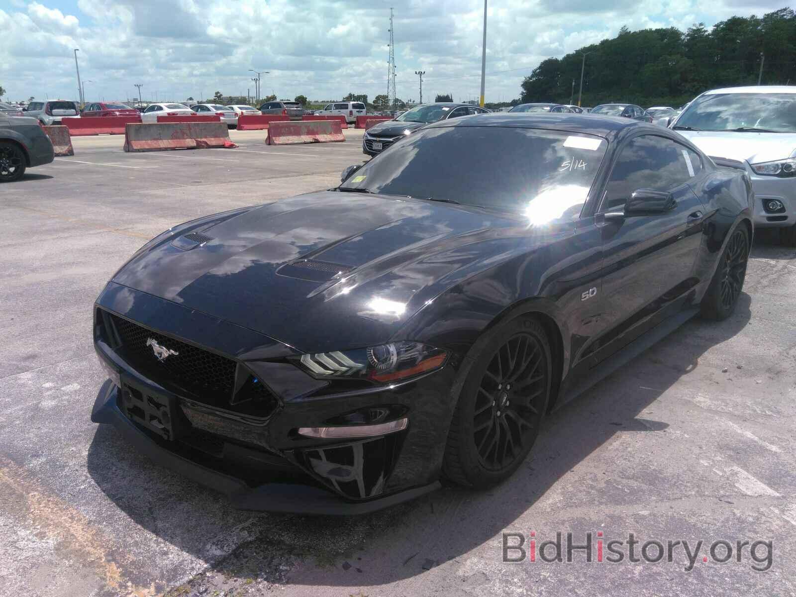 Photo 1FA6P8CF1J5108724 - Ford Mustang GT 2018