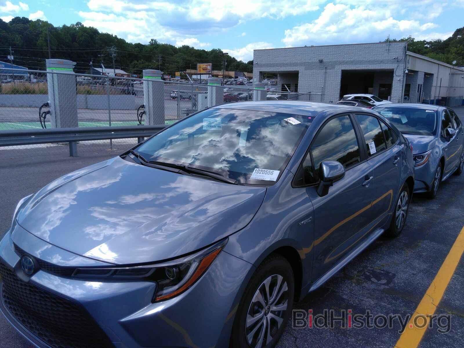 Photo JTDEAMDE9MJ028136 - Toyota Corolla 2021