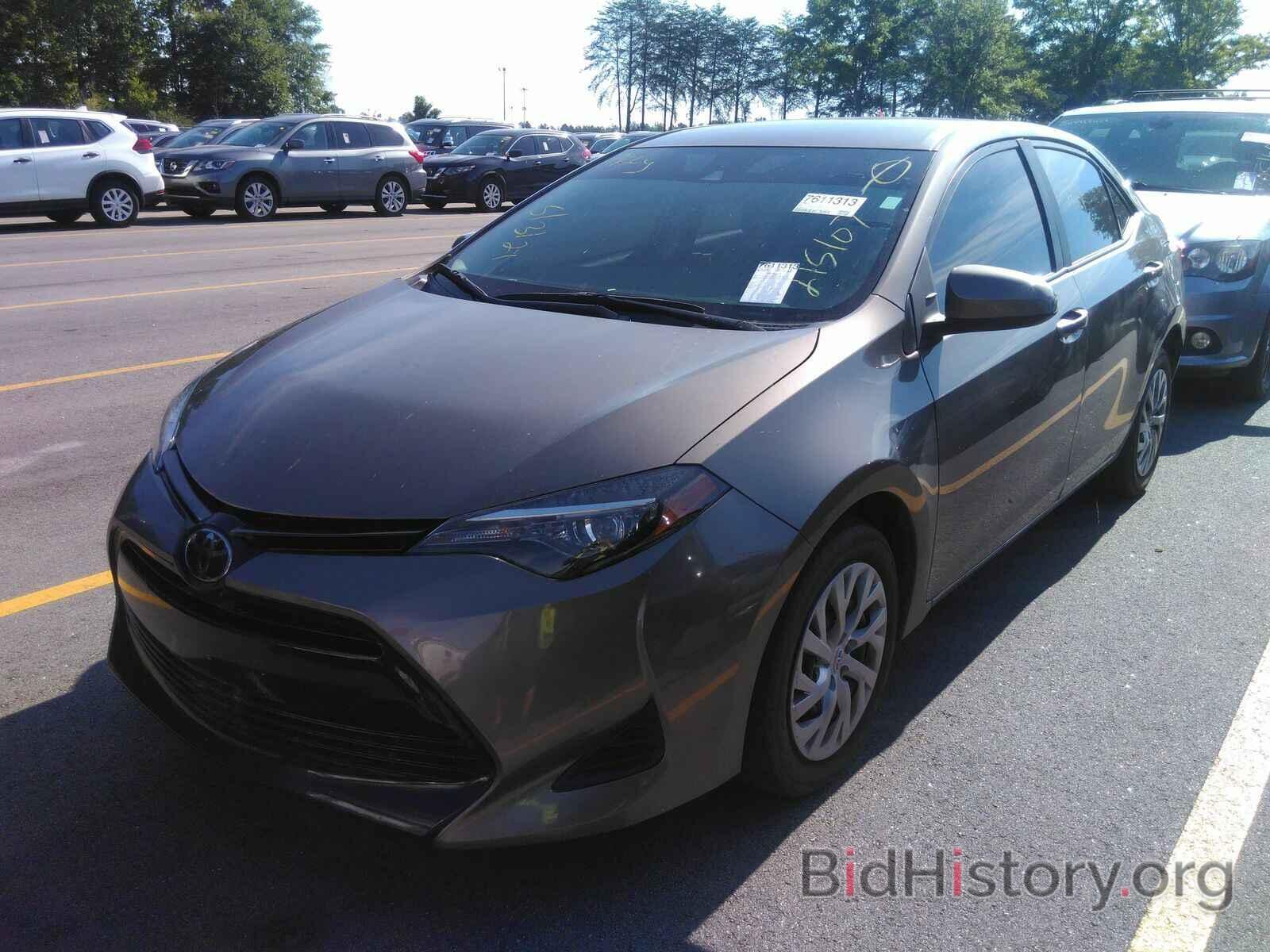 Фотография 2T1BURHE3KC215107 - Toyota Corolla LE 2019