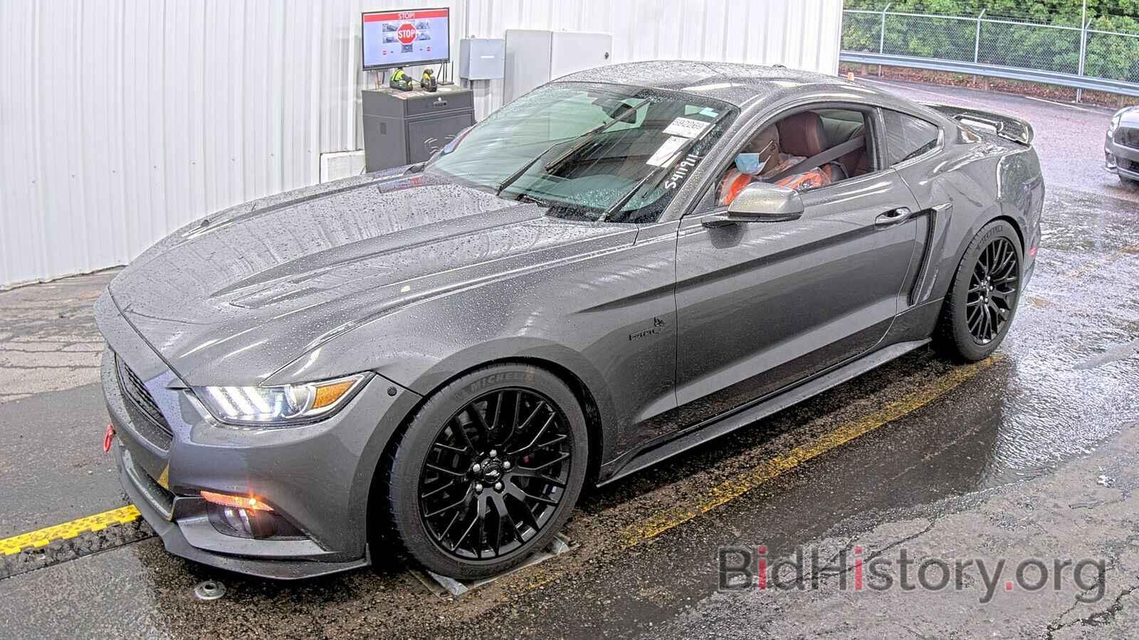 Photo 1FA6P8CF9F5394345 - Ford Mustang 2015