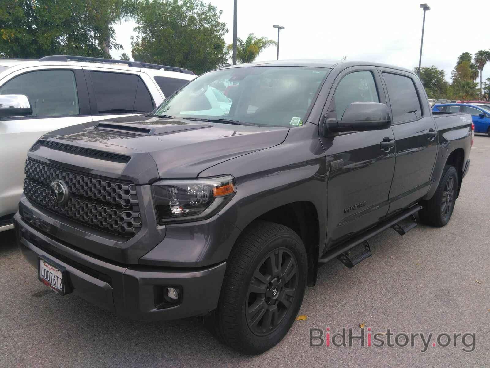 Фотография 5TFDY5F13KX839951 - Toyota Tundra 4WD 2019