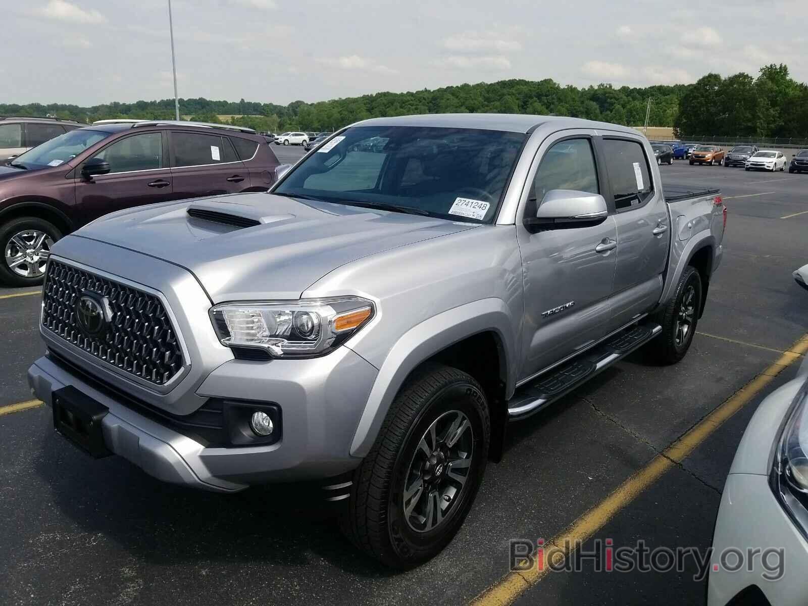 Photo 3TMCZ5AN7JM131354 - Toyota Tacoma 2018