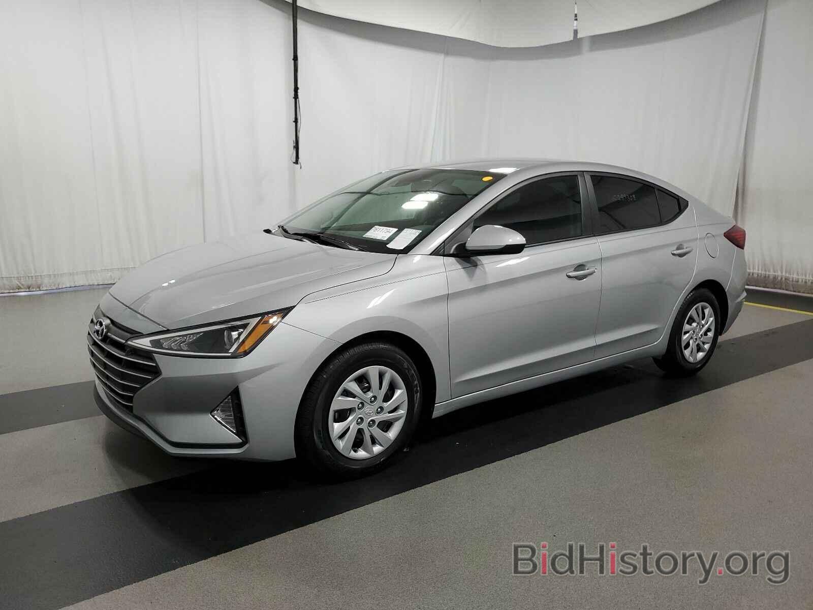 Photo KMHD74LF9LU080704 - Hyundai Elantra SE 2020